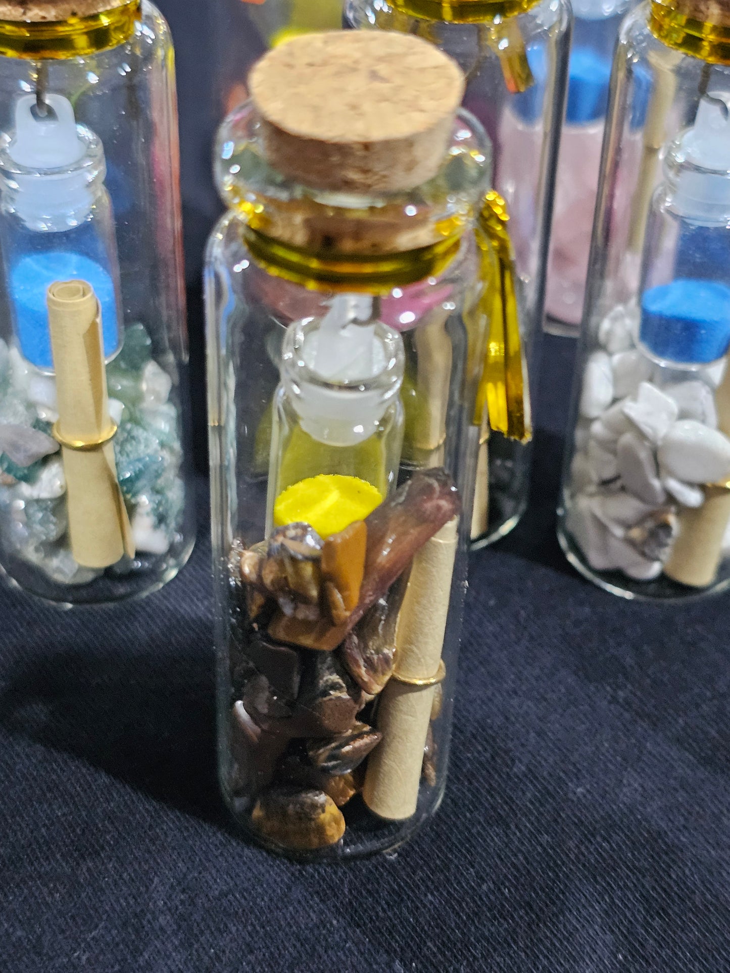 Savvy Frogs confetti scoop