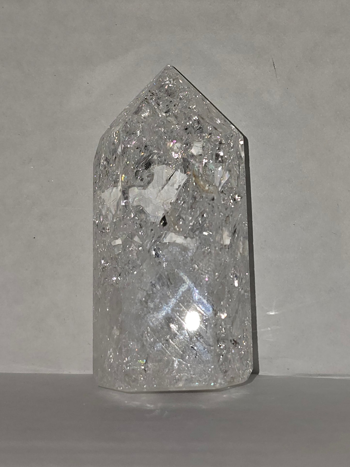 Crackle Quartz Tower