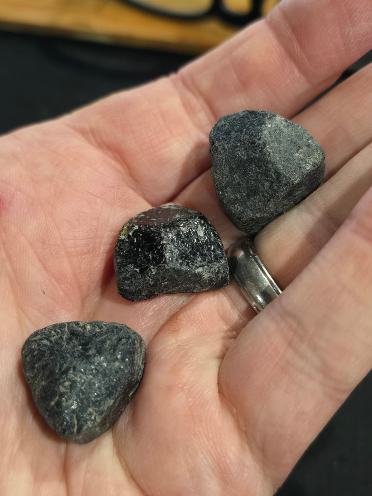 Tourmaline Tumble Stone – Natural Stone