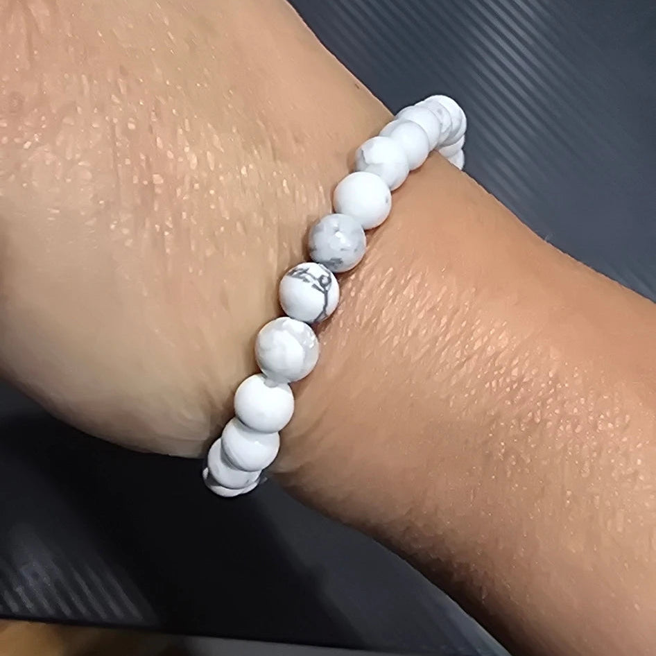 Howlite 6mm Bracelet specimen