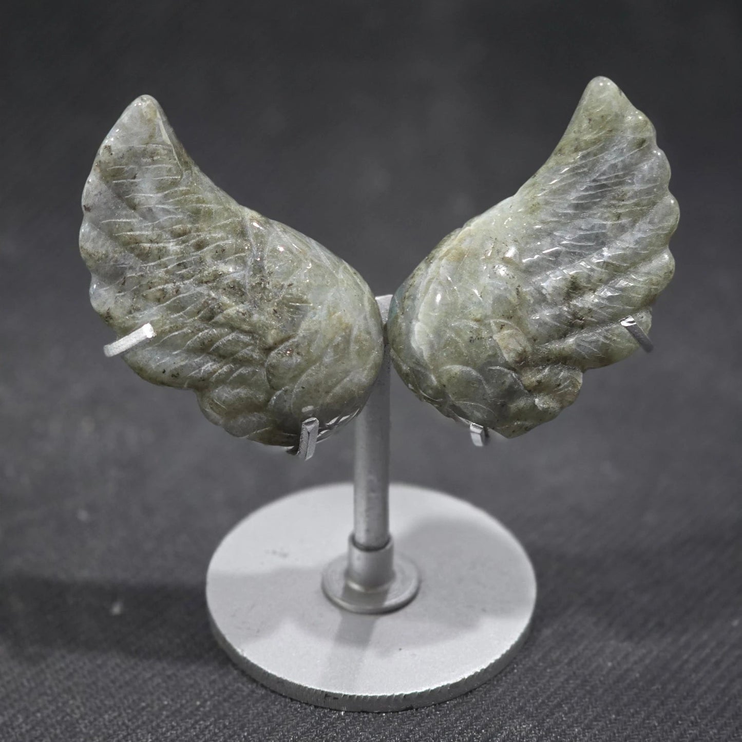 Labradorite specimen
