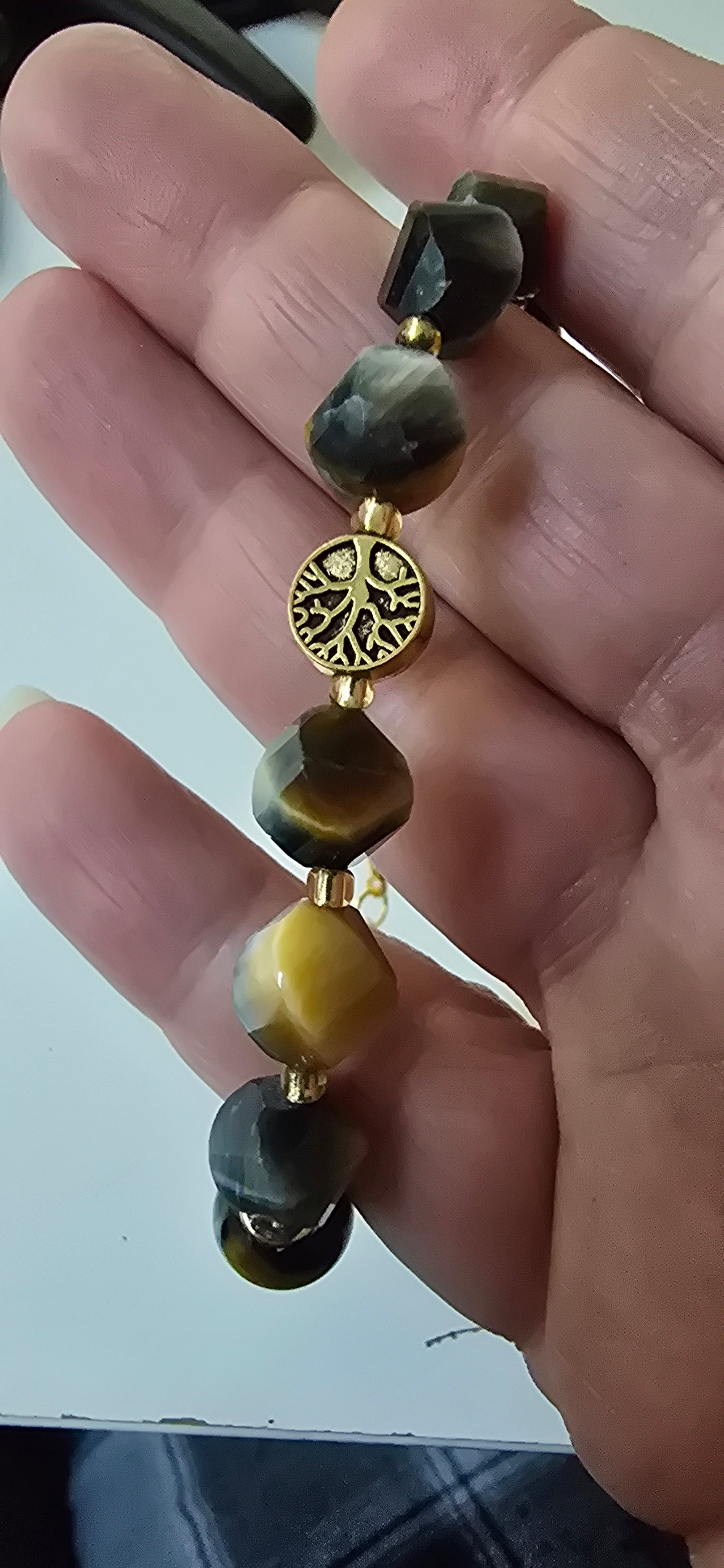 Hawk Eye Faceted 8mm and non Faceted 8mm beaded bracelet