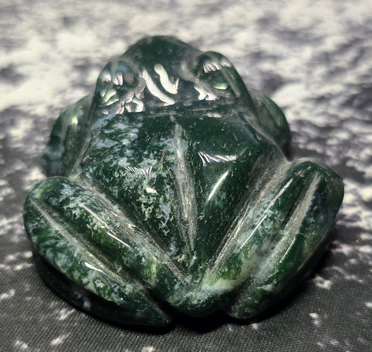 Moss Agate Frog Carvings – Polished Natural Agate