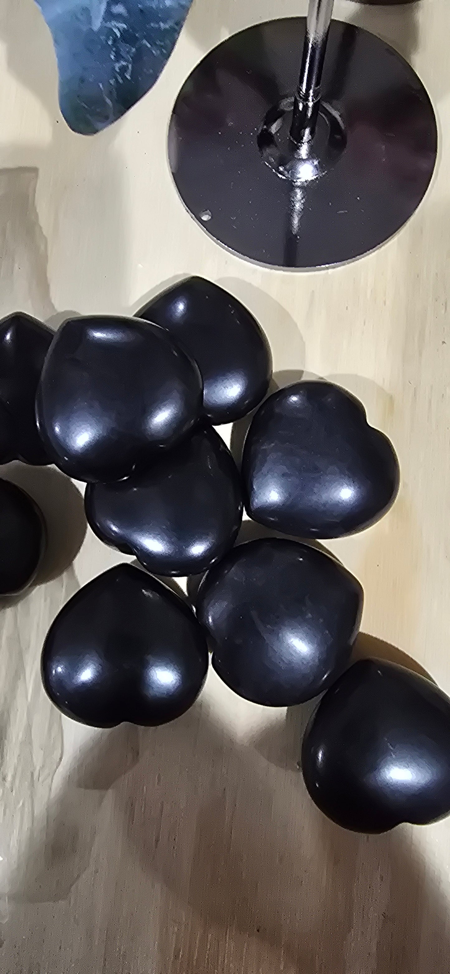 Shungite hearts