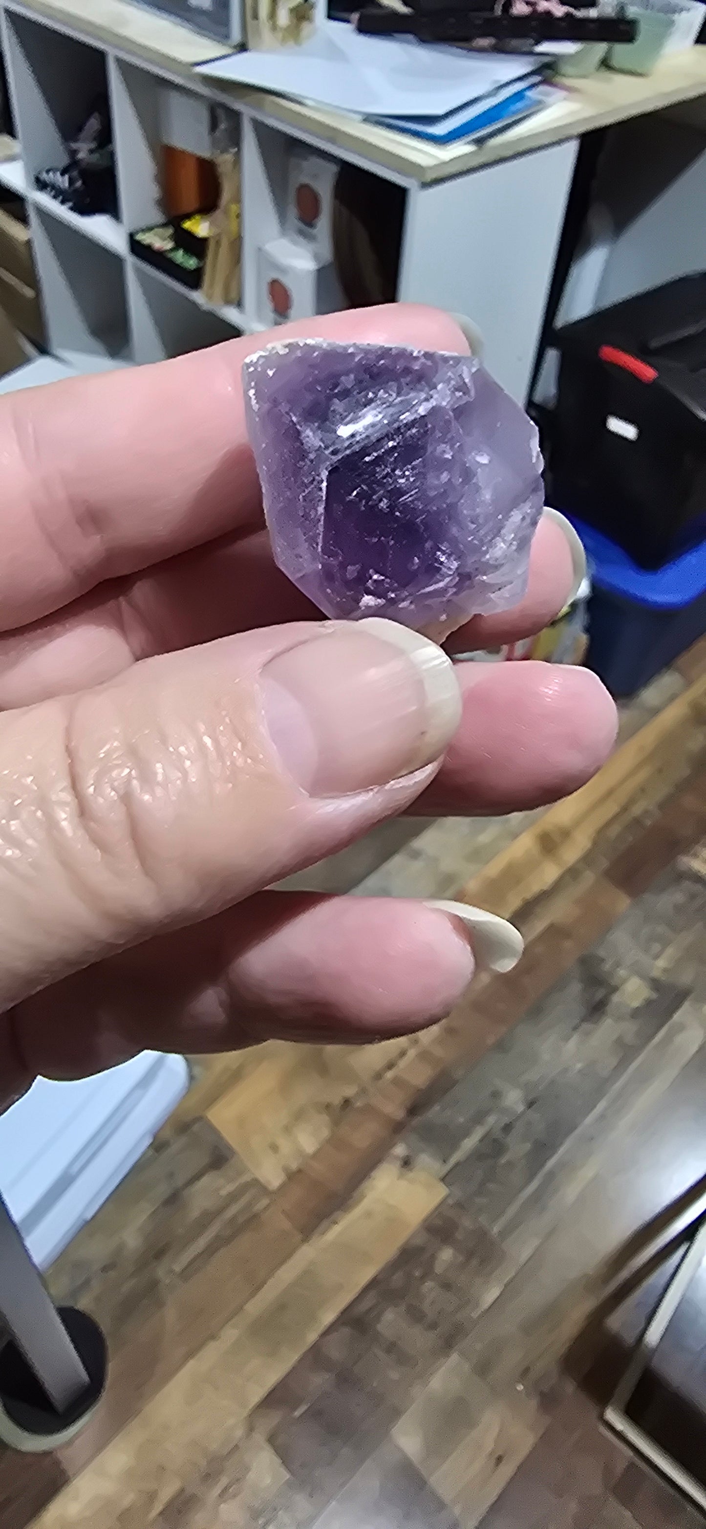 Amethyst Phantom in Quartz +20