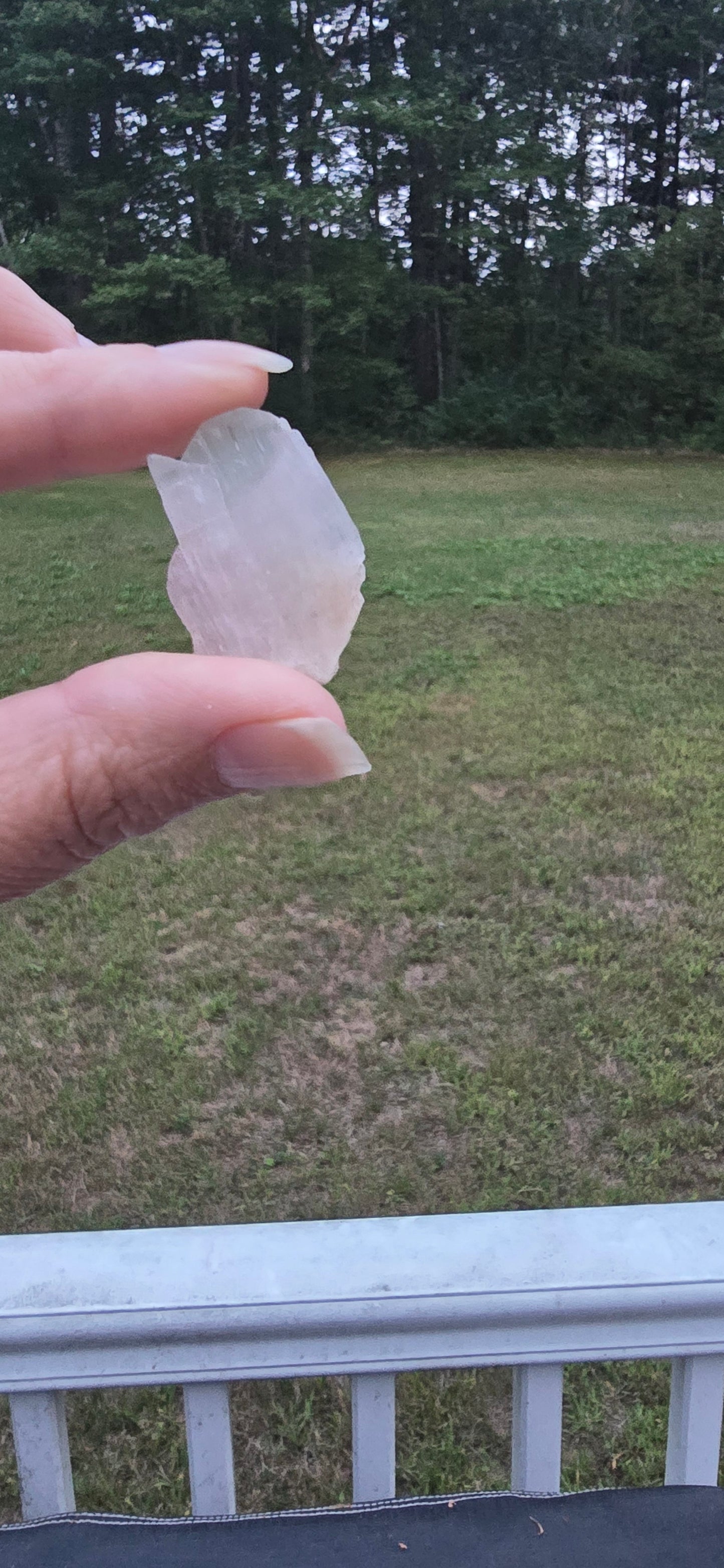 Spodumene var-Kunzite (fl3)