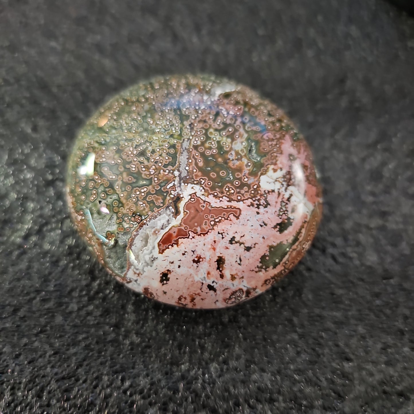 Vienless Ocean Jasper Palm Stone