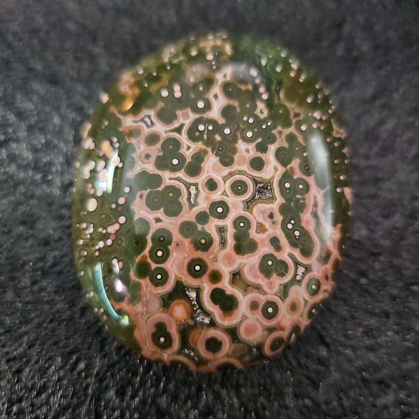 Vienless Ocean Jasper Palm Stone