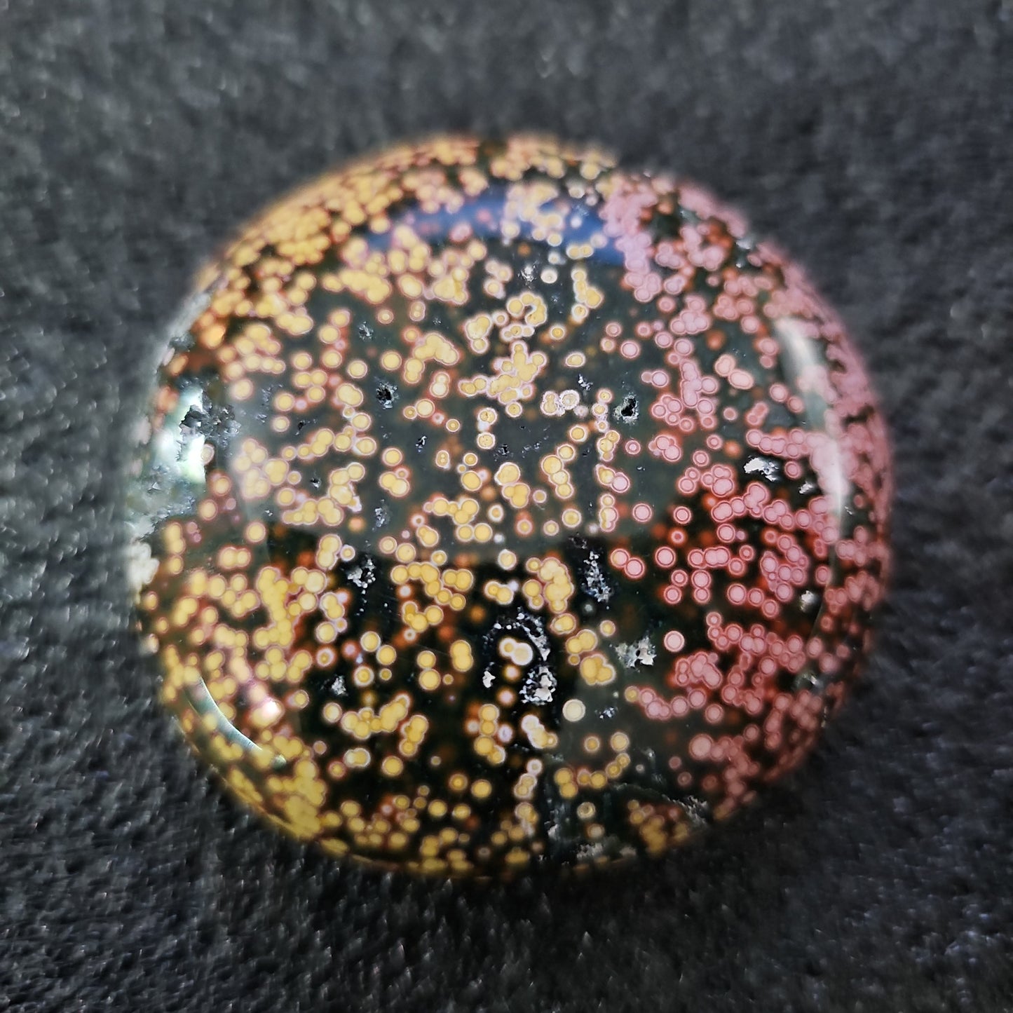 Vienless Ocean Jasper Palm Stone