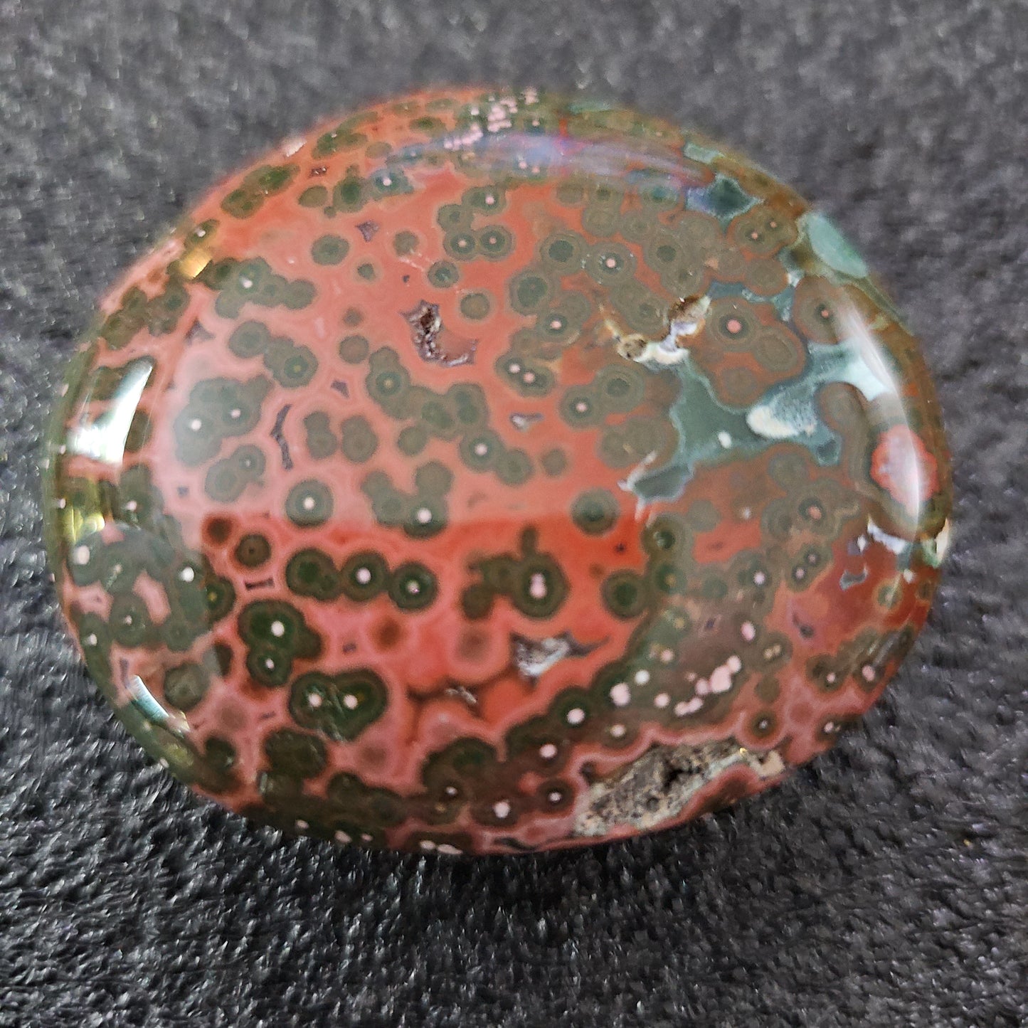 Vienless Ocean Jasper Palm Stone