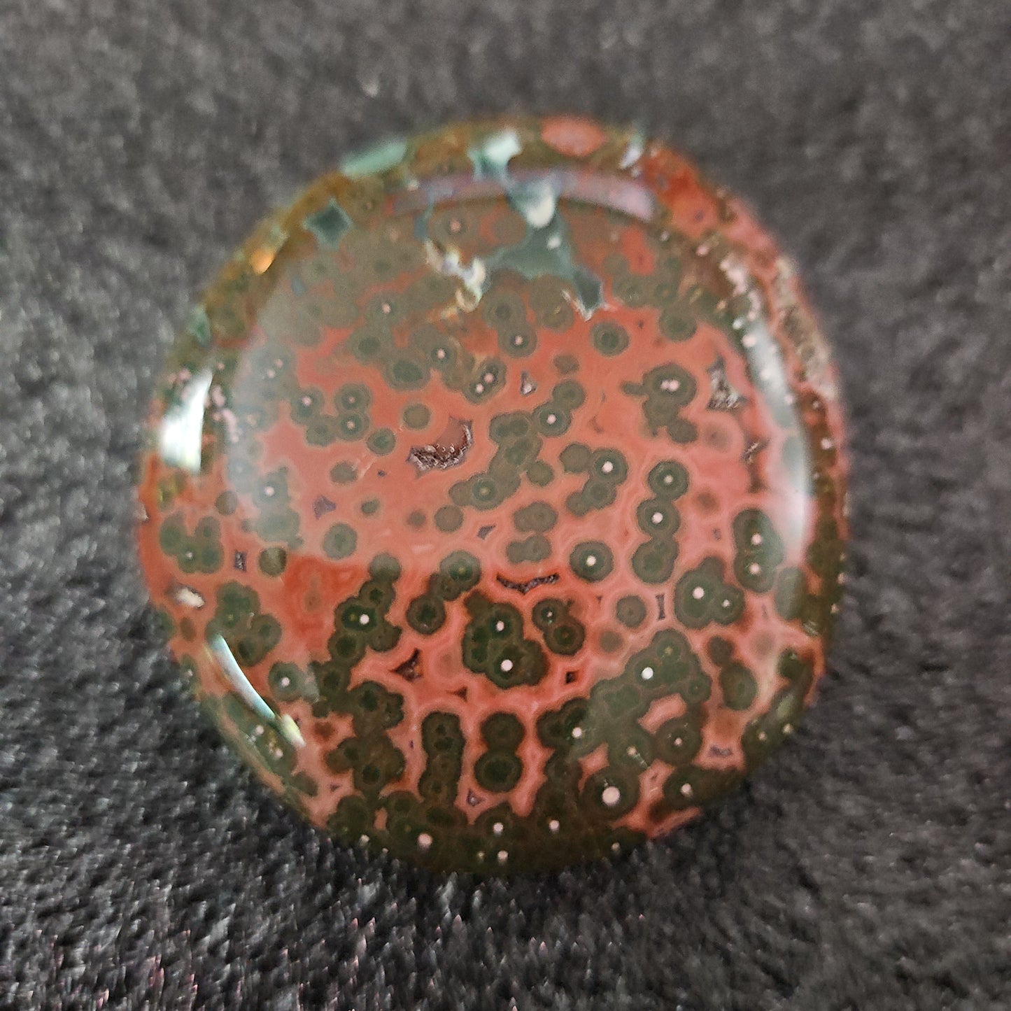 Vienless Ocean Jasper Palm Stone