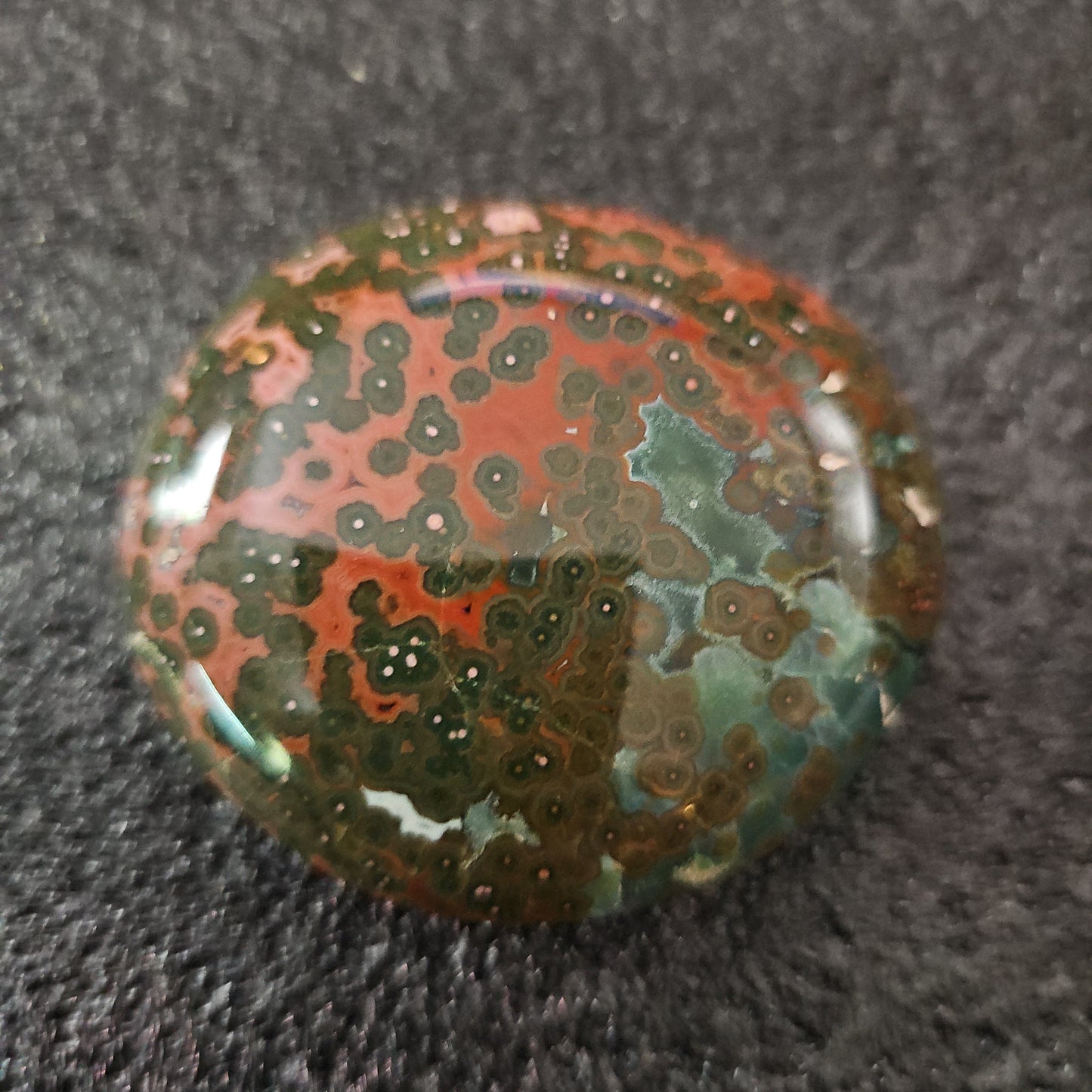 Vienless Ocean Jasper Palm Stone