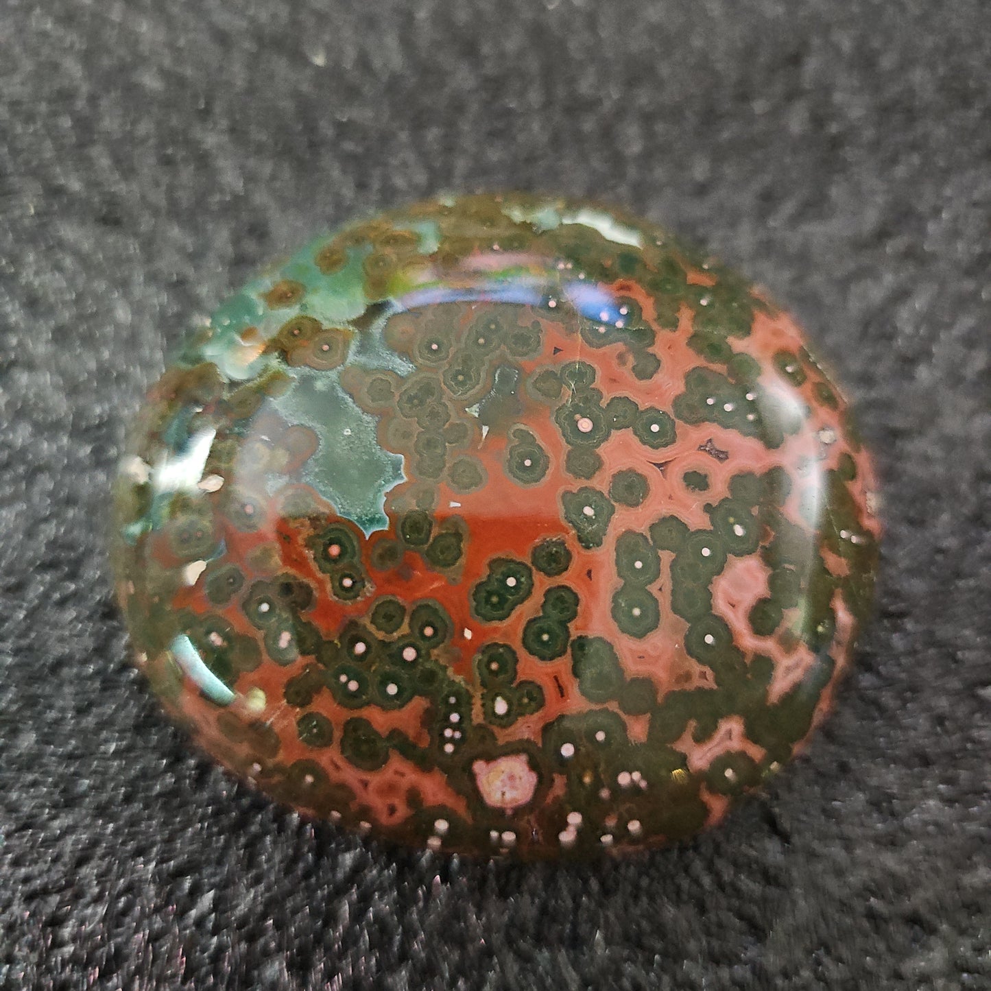 Vienless Ocean Jasper Palm Stone