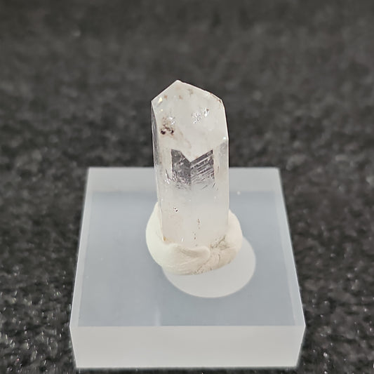 Brandberg Quartz enhydro point