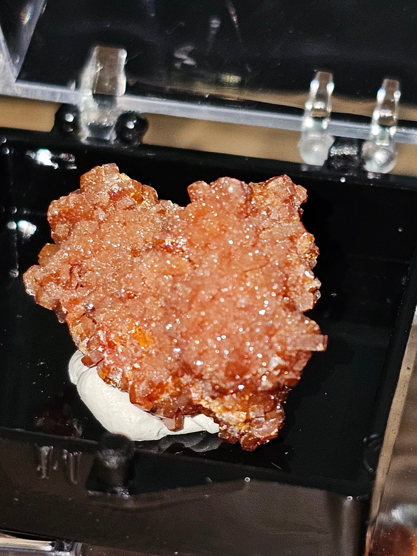 Intuitive pick Vanadinite