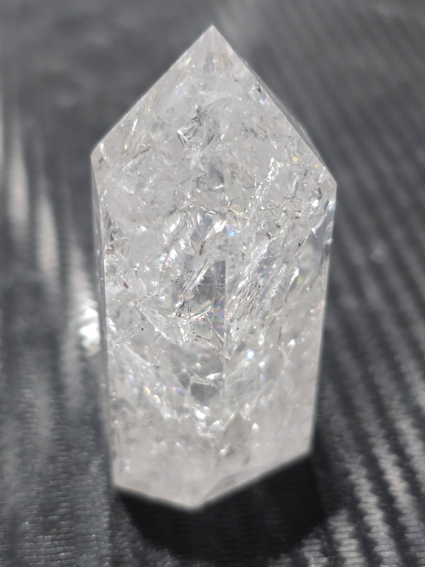 Crackle Quartz Tower