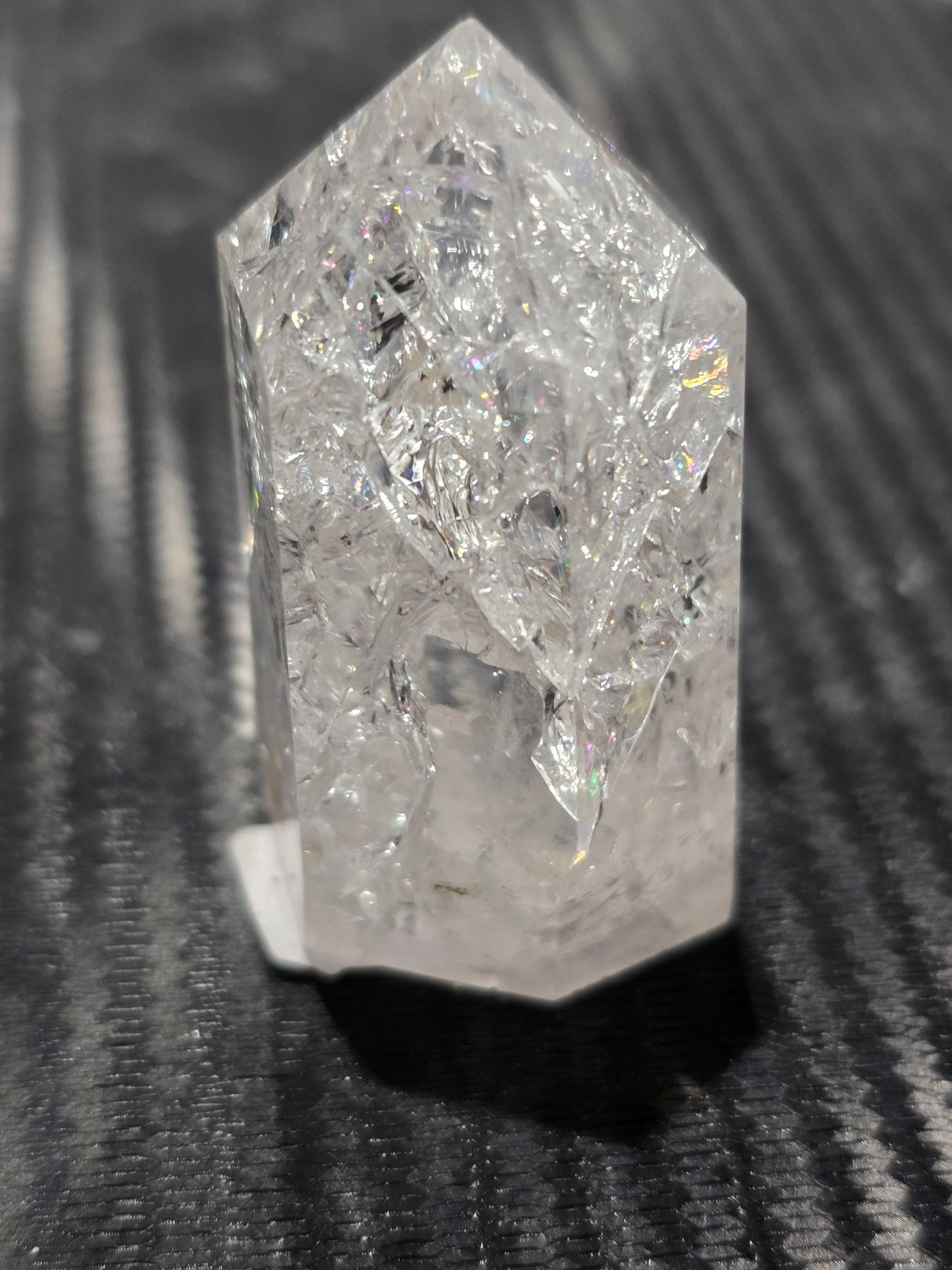 Crackle Quartz Tower