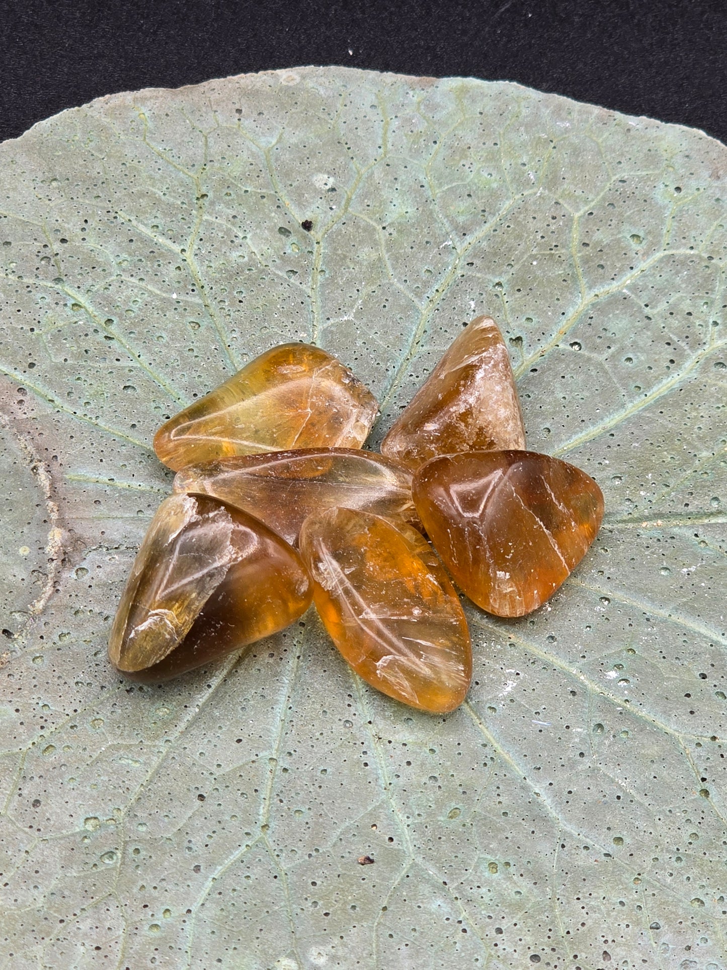 Fluorite tumble stone