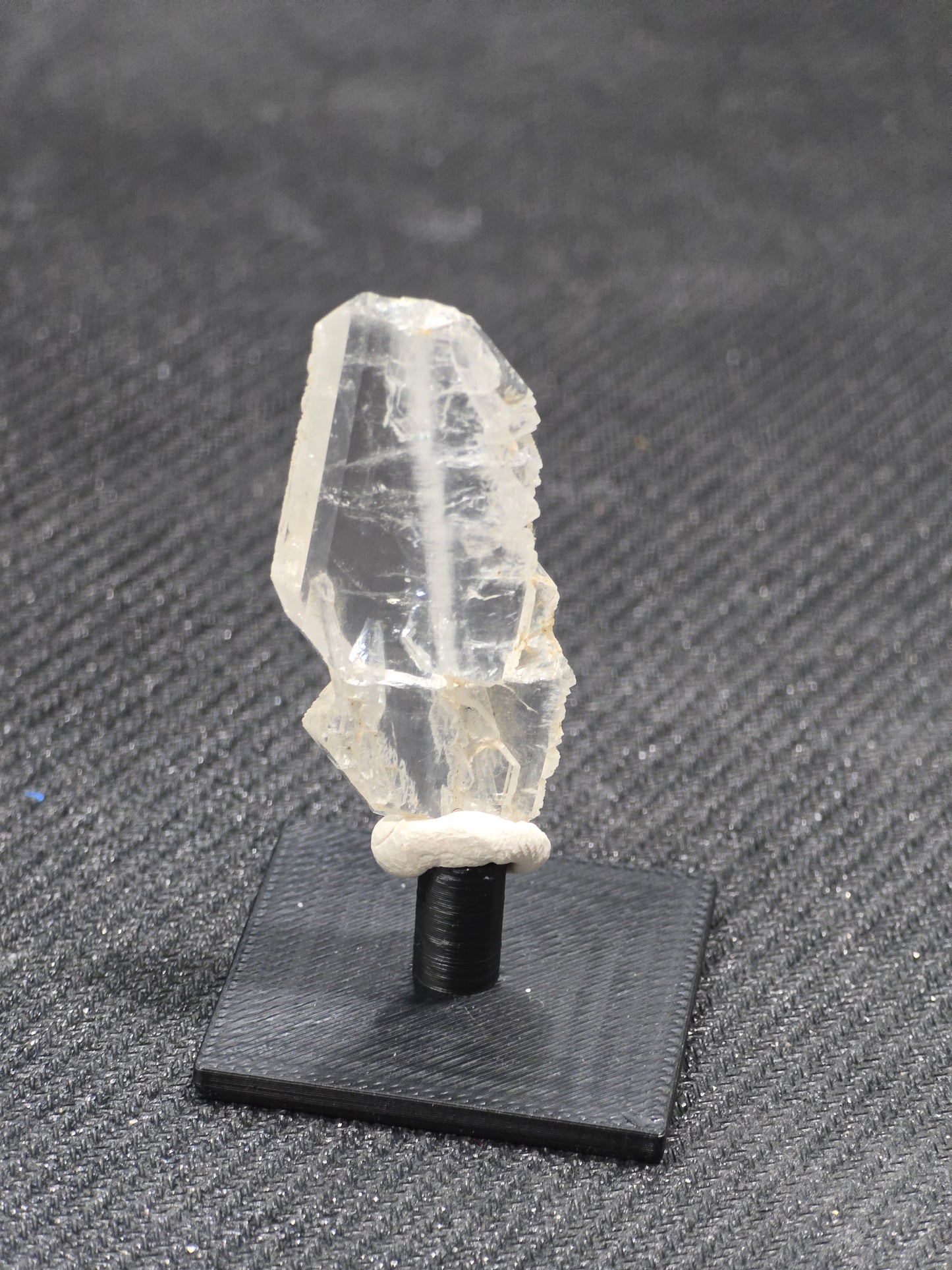 Faden Quartz in Perky box