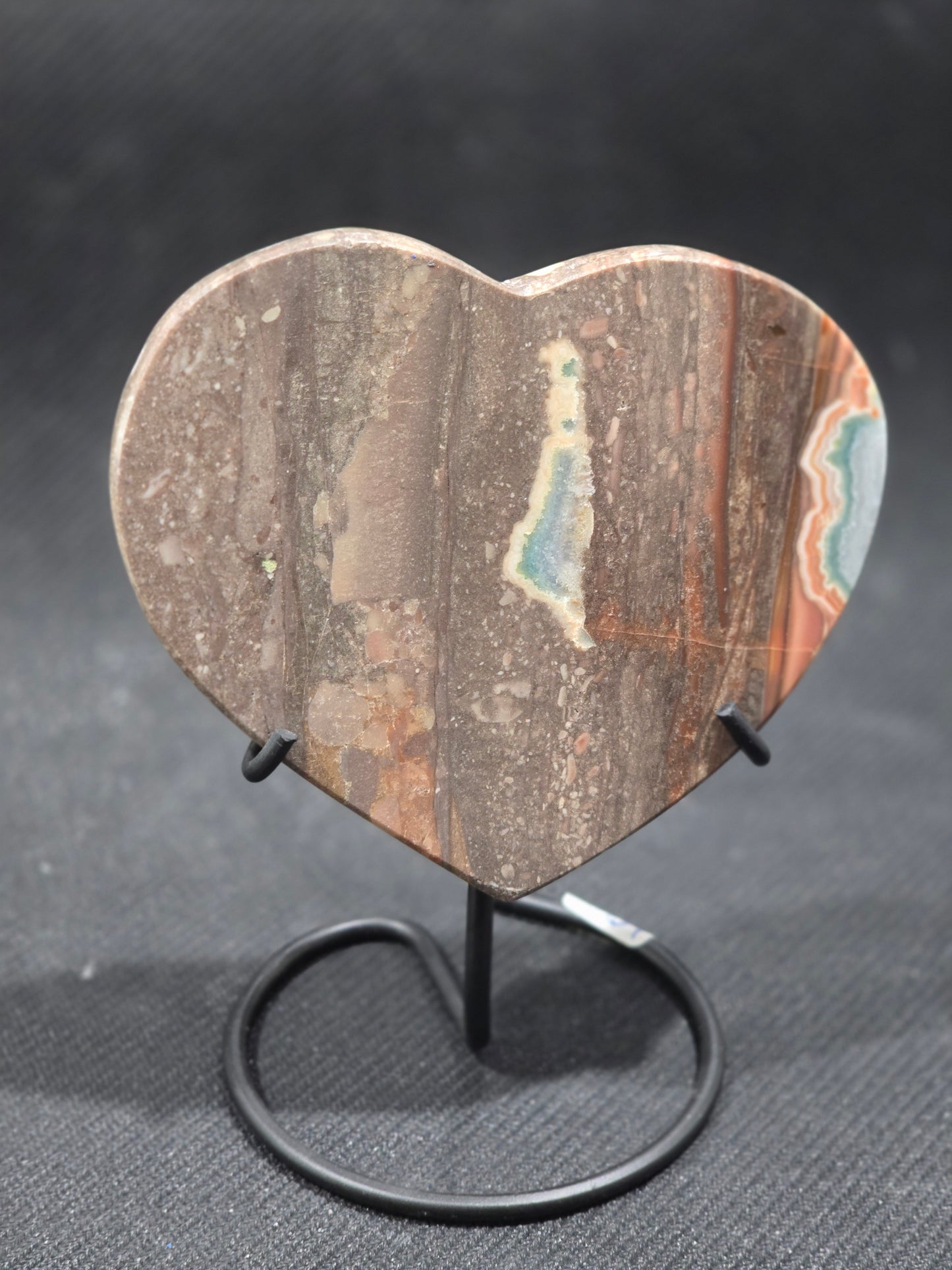 Quartz Heart with stand