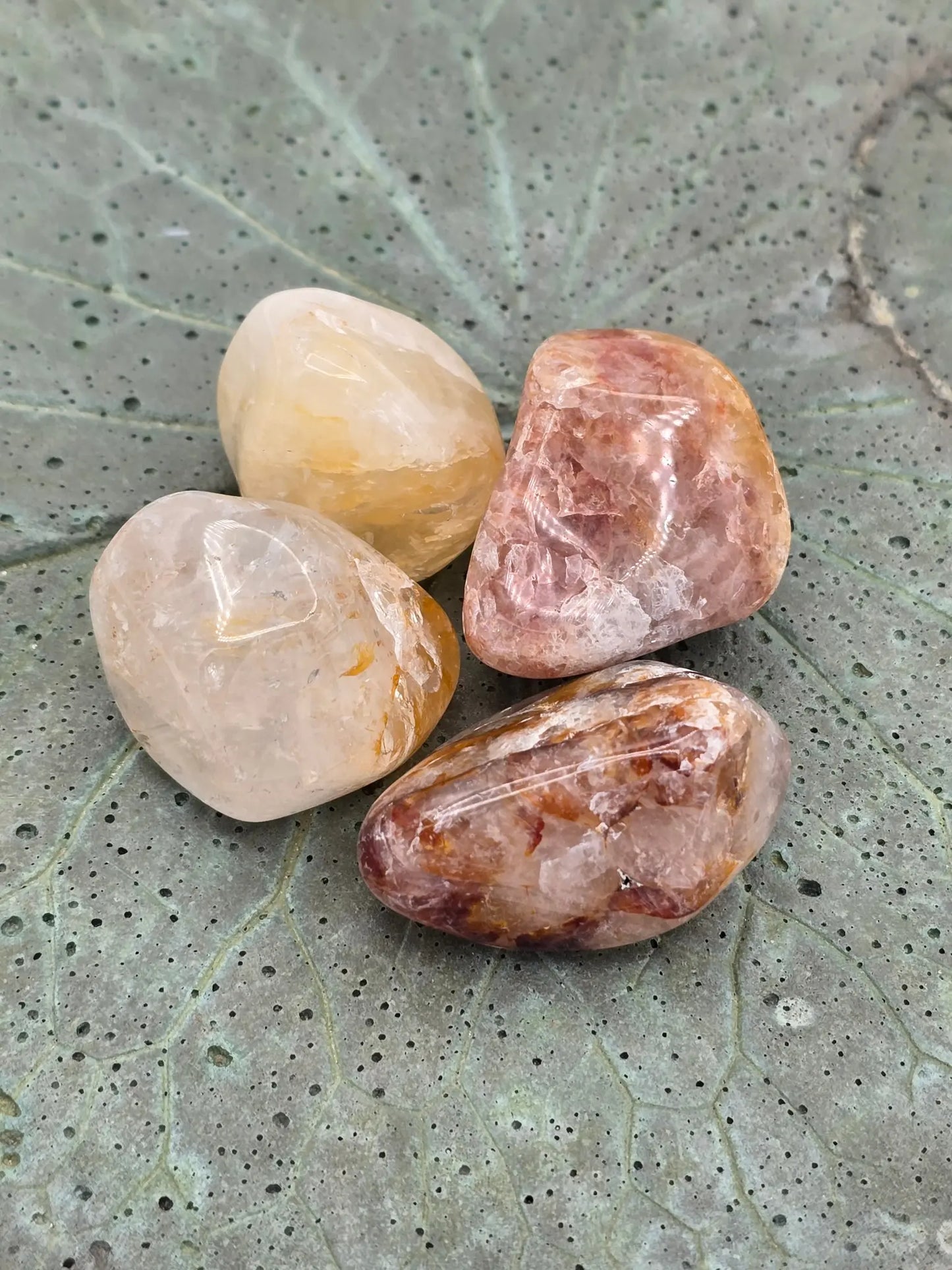 Golden Healer Quartz Tumble Quartz tumble stone - Genu
