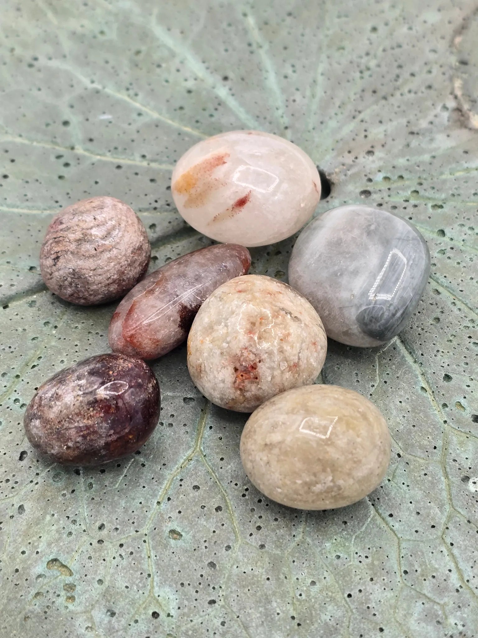 Garden Quartz Tumble Quartz tumble stone - Genuine Nat