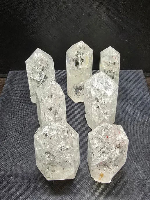 Crackle Quartz tower