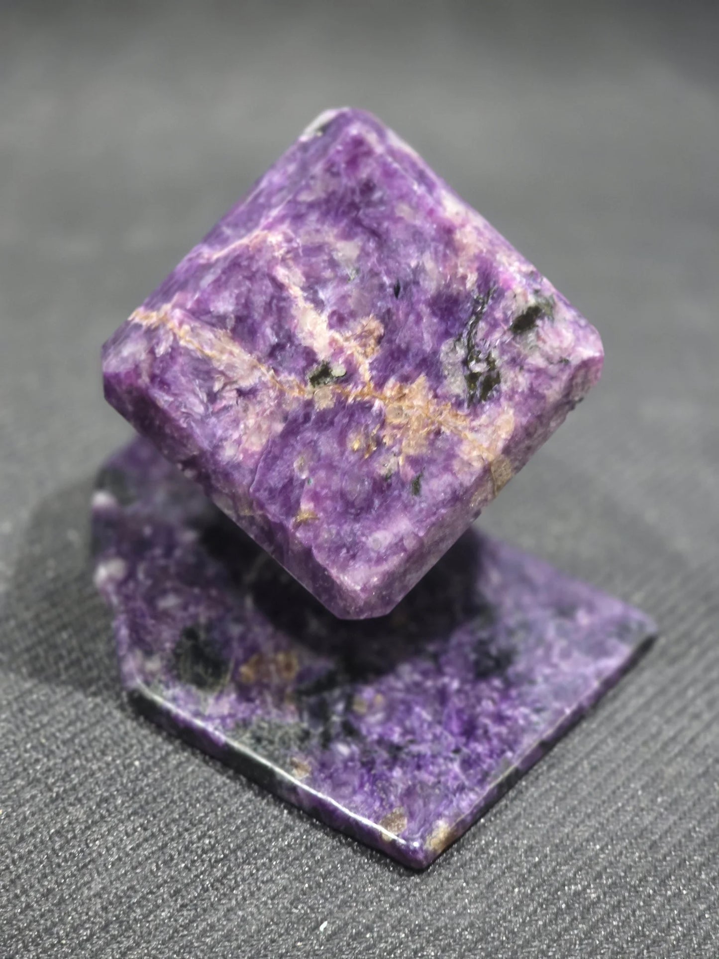 Charoite specimen