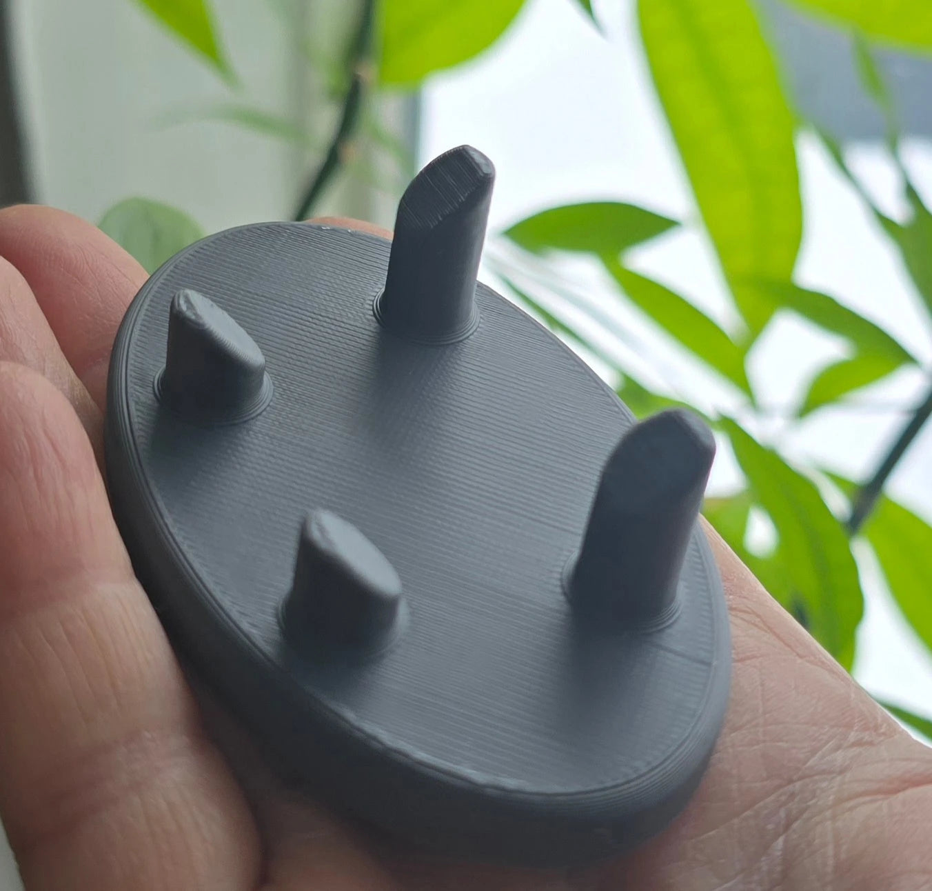 Dark Gray Oval 4‑Prong Specimen Stand - 3D Printed Display Base
