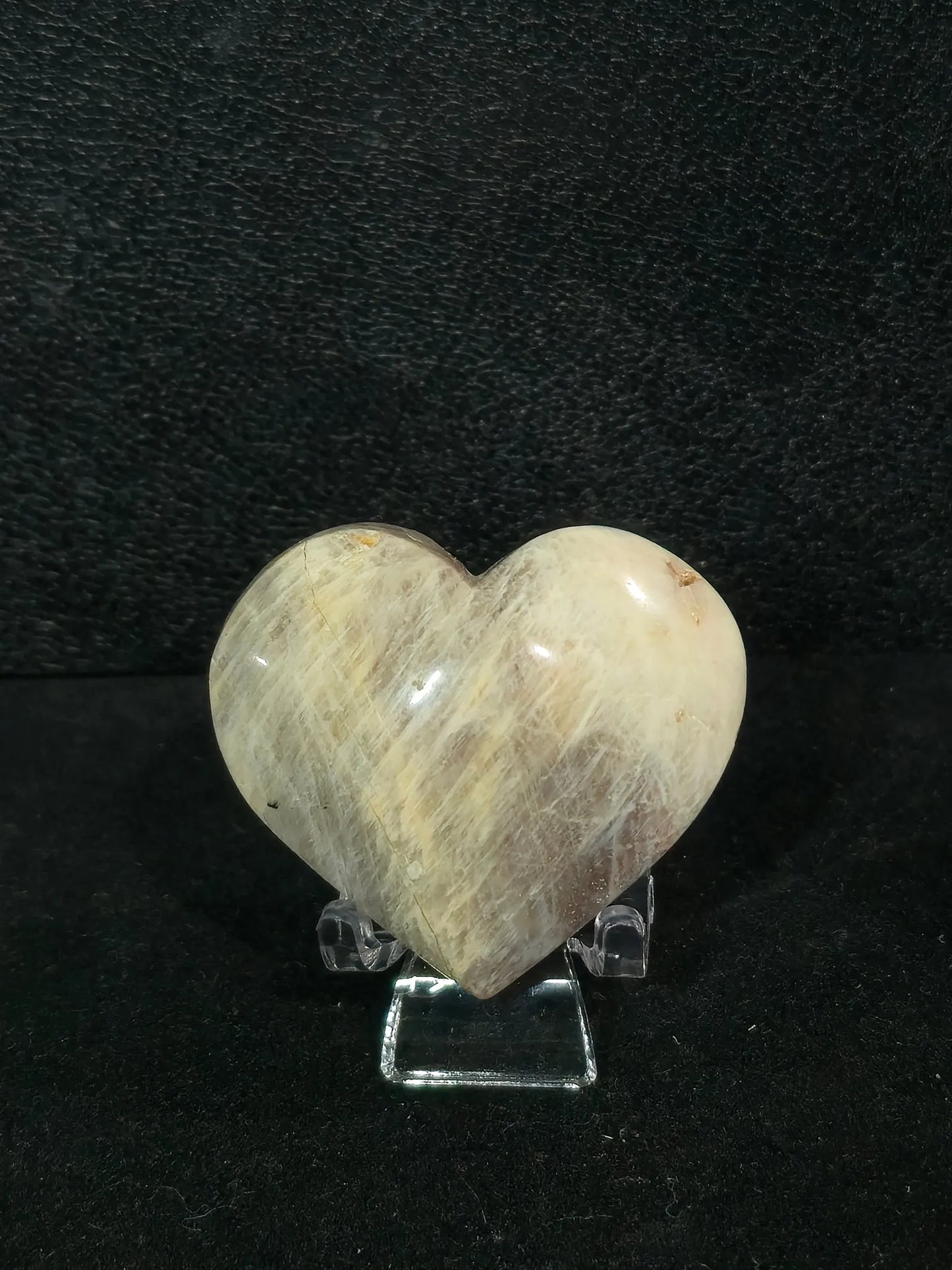 Moonstone carving