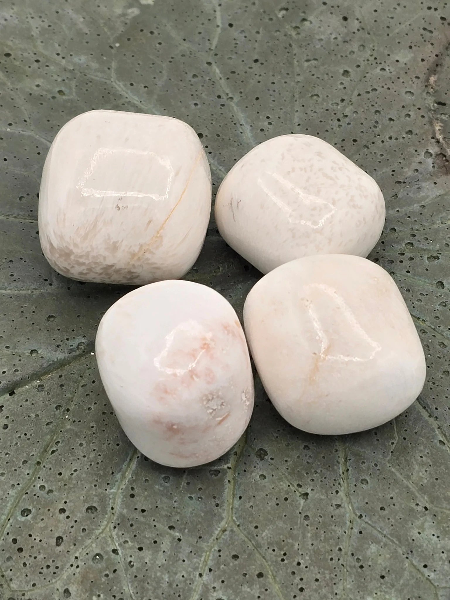 Scolecite tumble stone