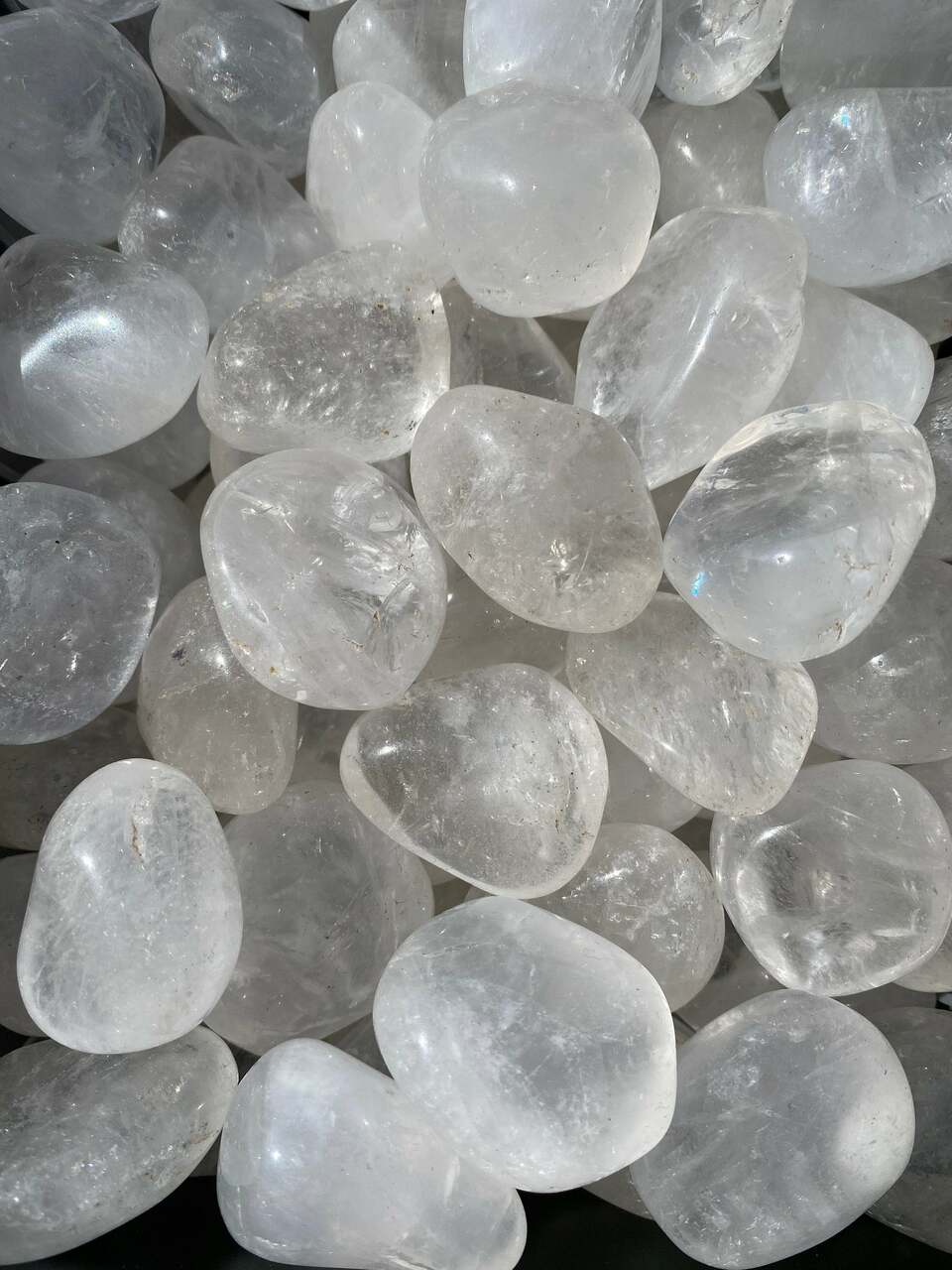 Clear Quartz Tumble Stone – Natural Polished Stone