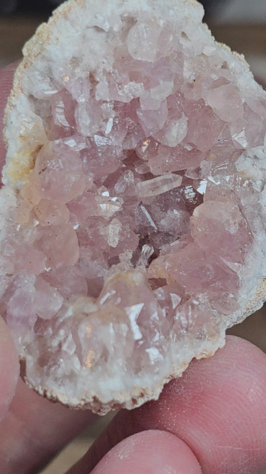 Pink Amethyst geode and plates from Argentina 0005