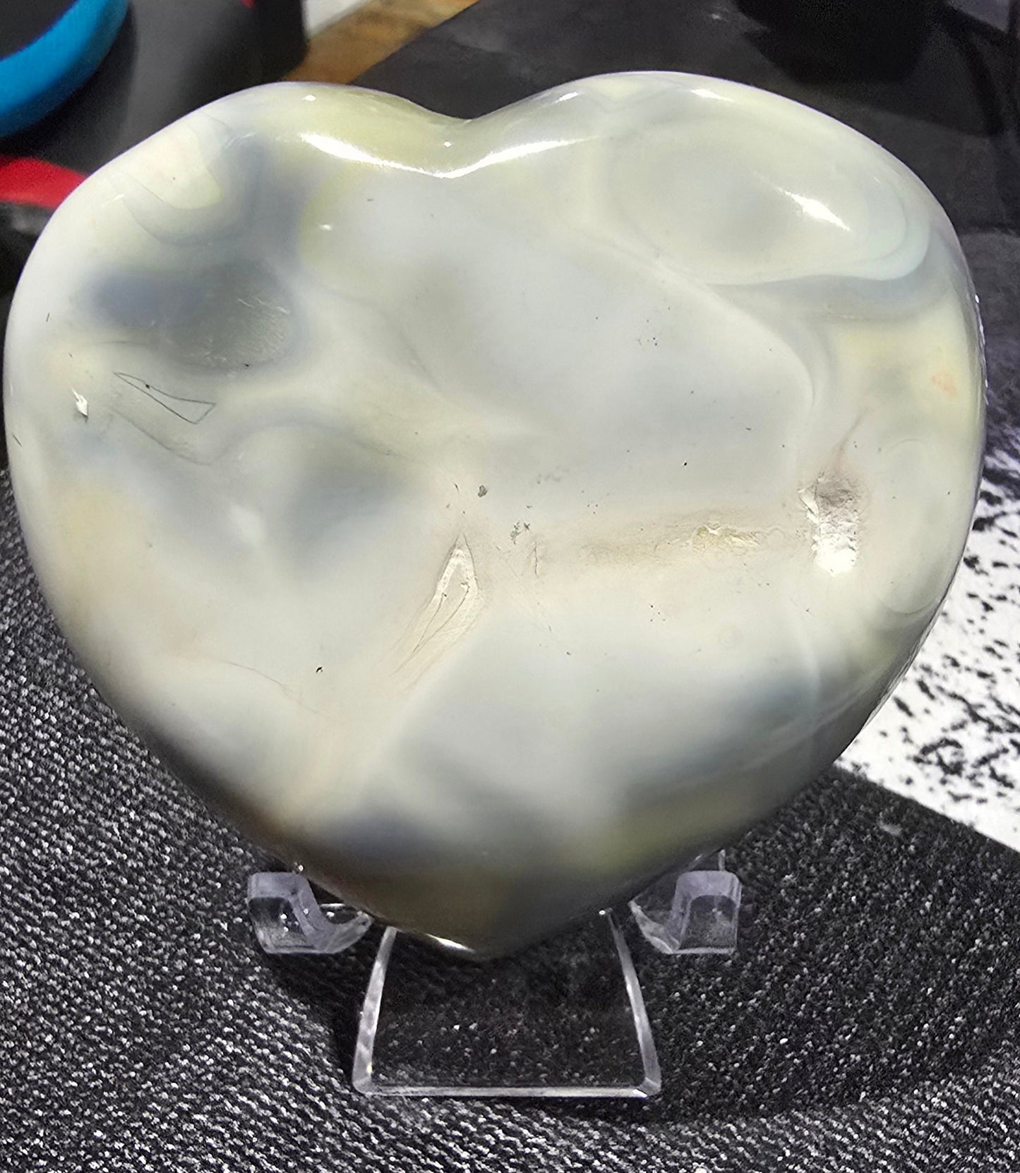 Orca Agate Heart Carvings – Polished Natural Agate