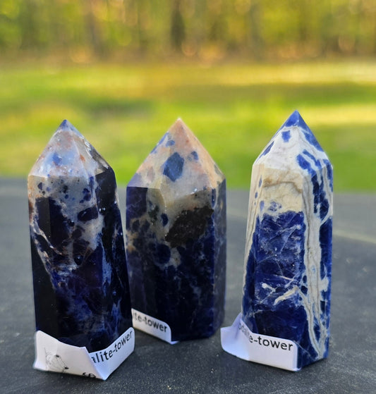 Sodalite Towers – Polished Natural Stone