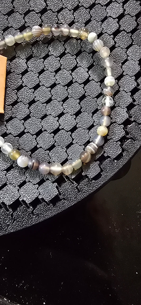 Agate Bracelet 4mm