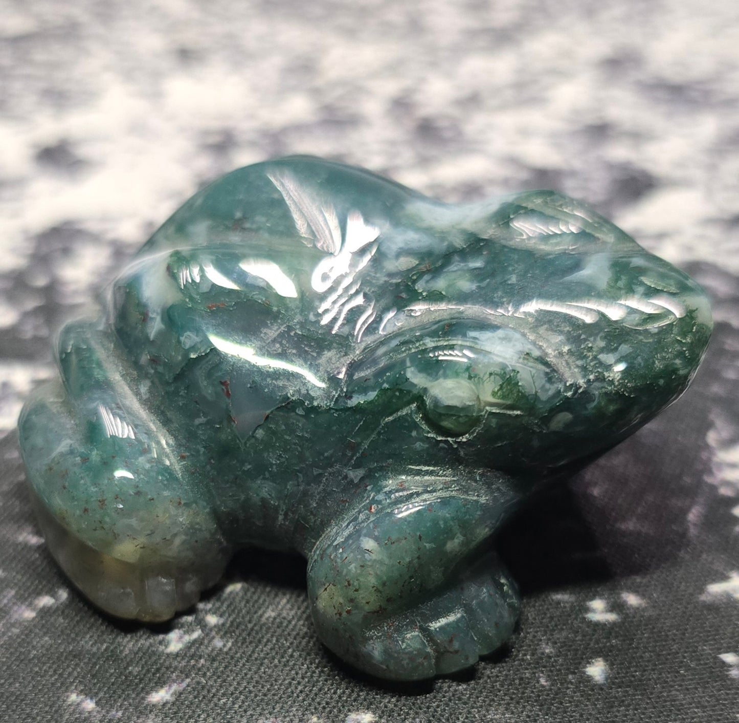 Moss Agate Frog Carvings – Polished Natural Agate