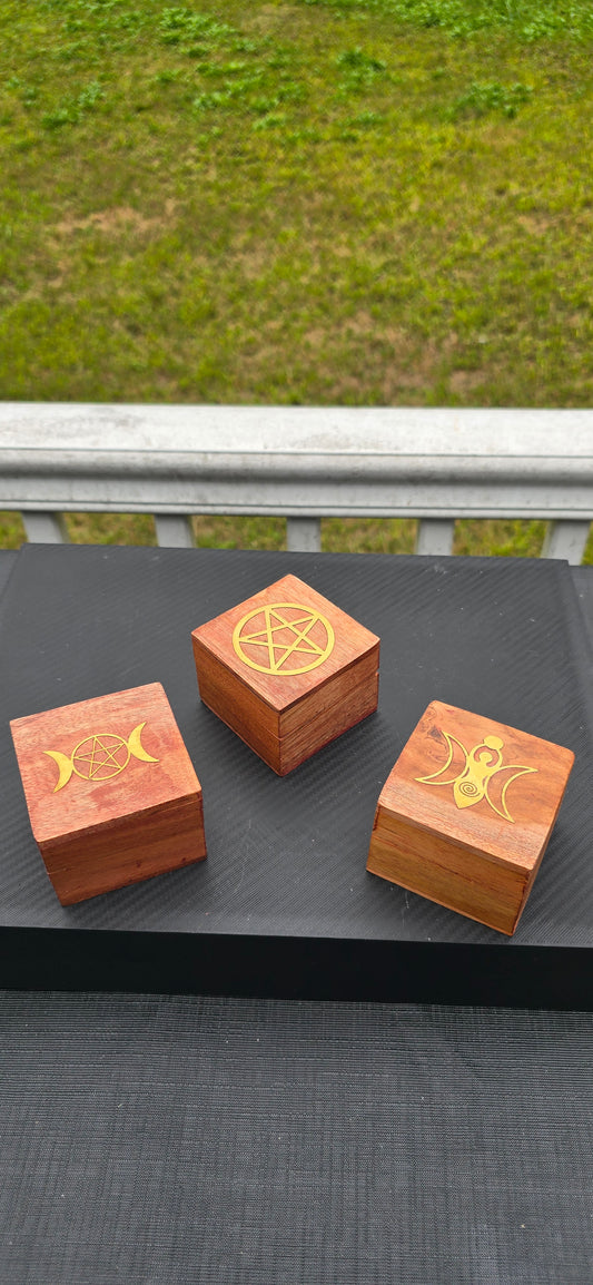 Velvet lined boxes