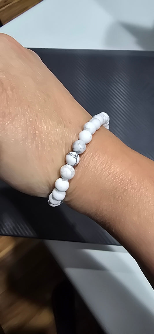 Howlite 6mm Bracelet
