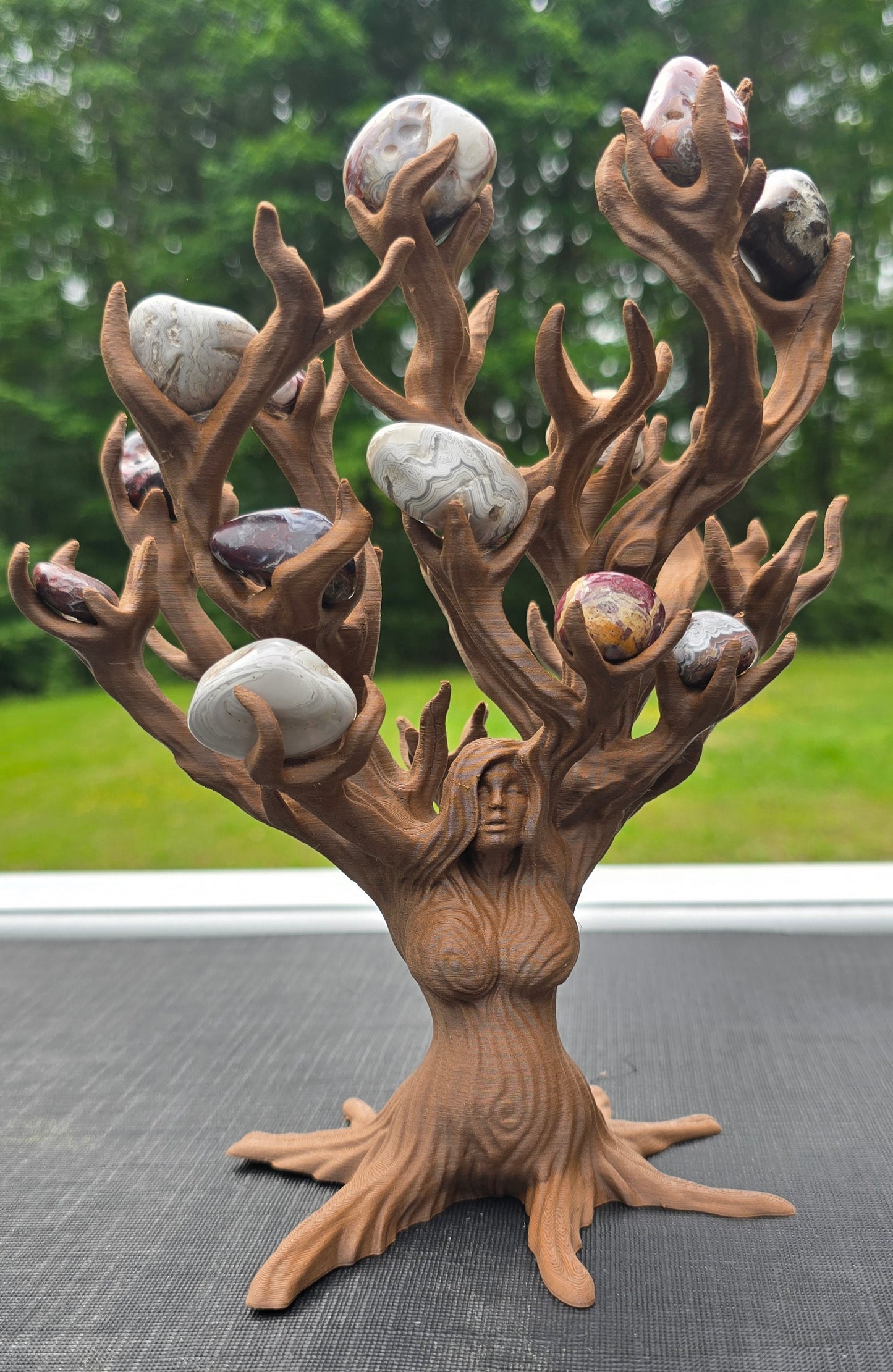 3D Printed Tumble Tree – Unique Crystal Display Décor