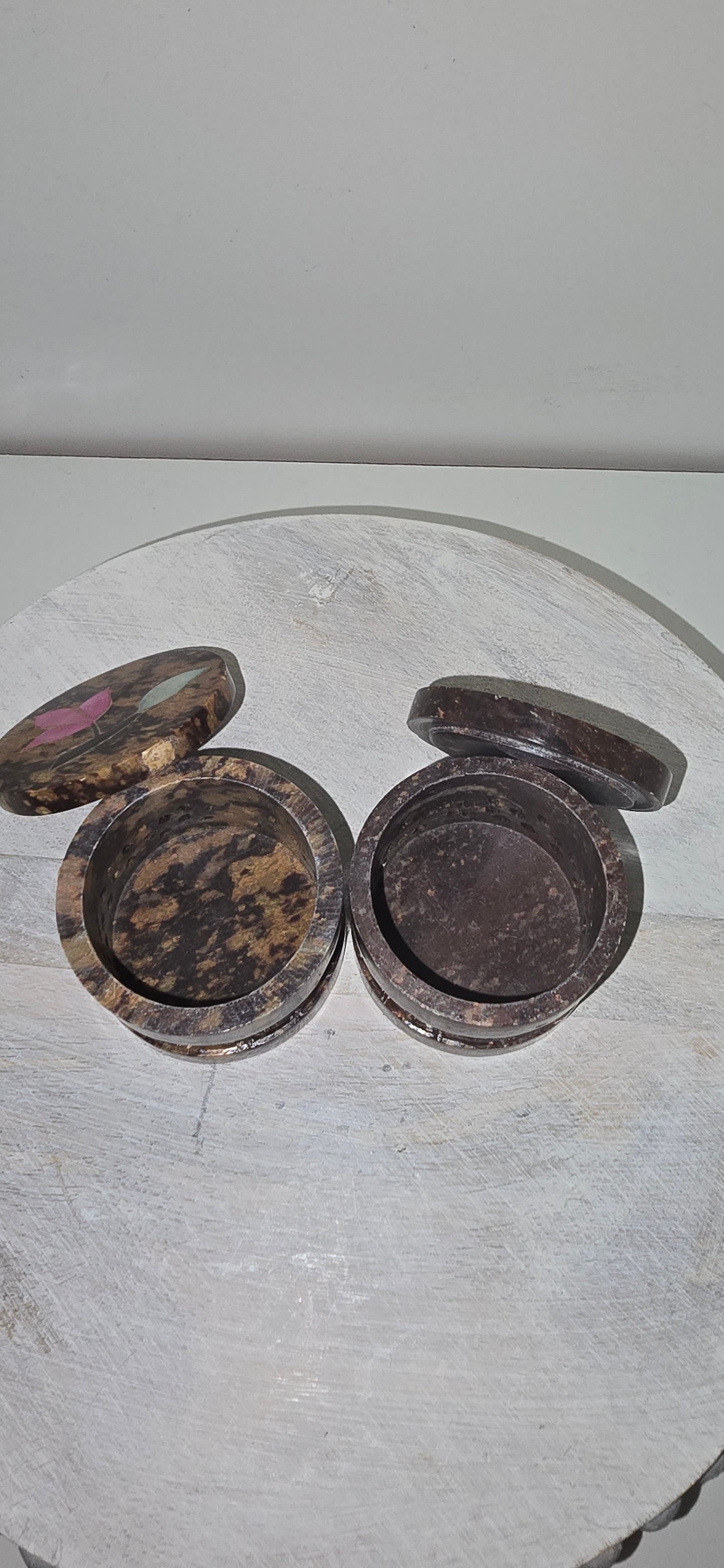 Small Round Soap Stone Trinket Boxes