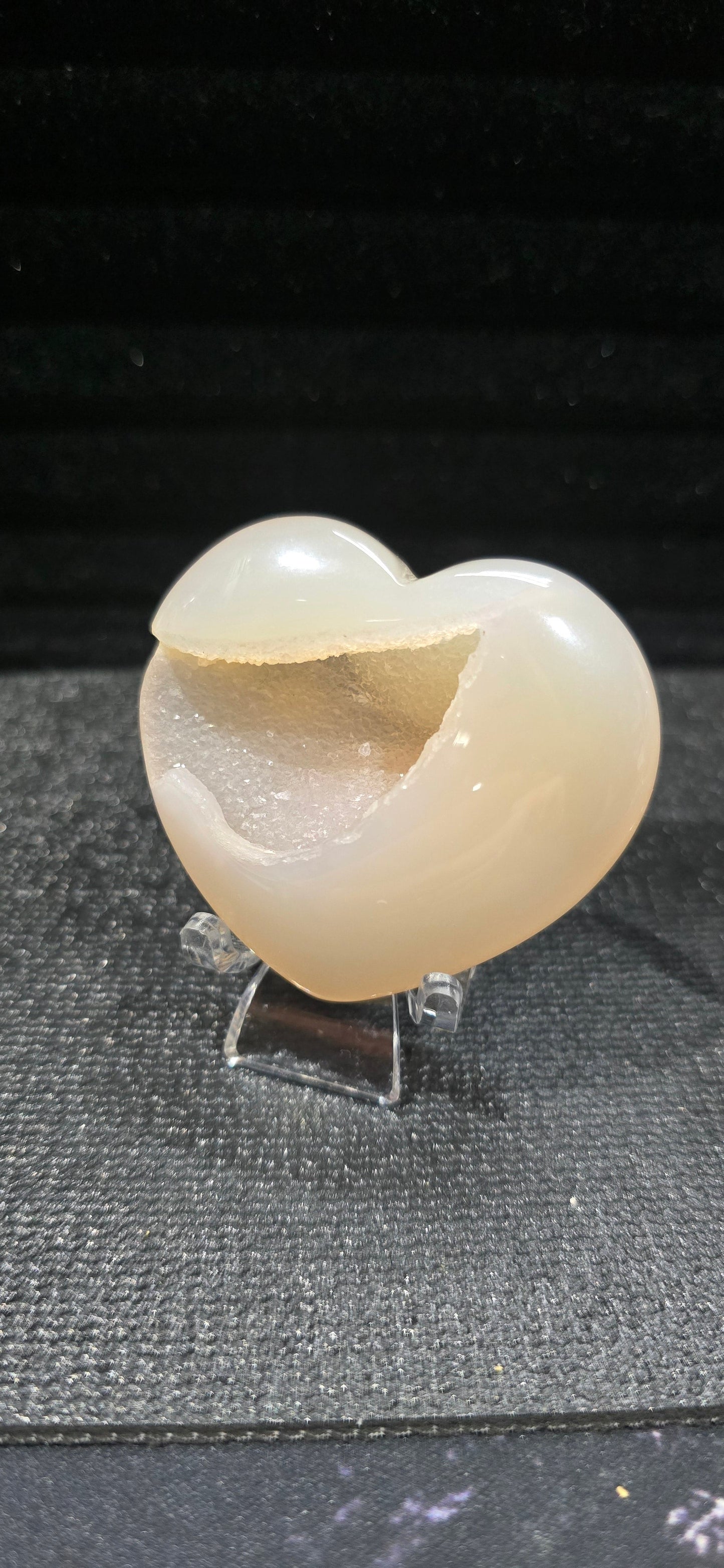 Agate Heart Carvings – Polished Natural Agate