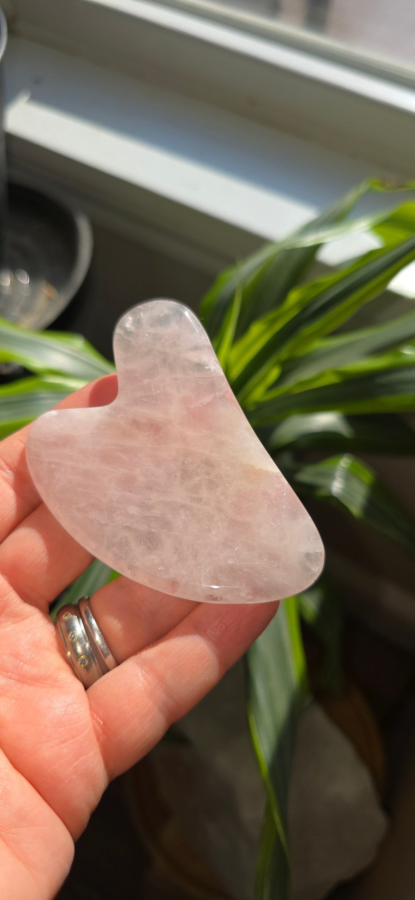 Rose Quartz Gua Sha – Natural Facial Massage Tool