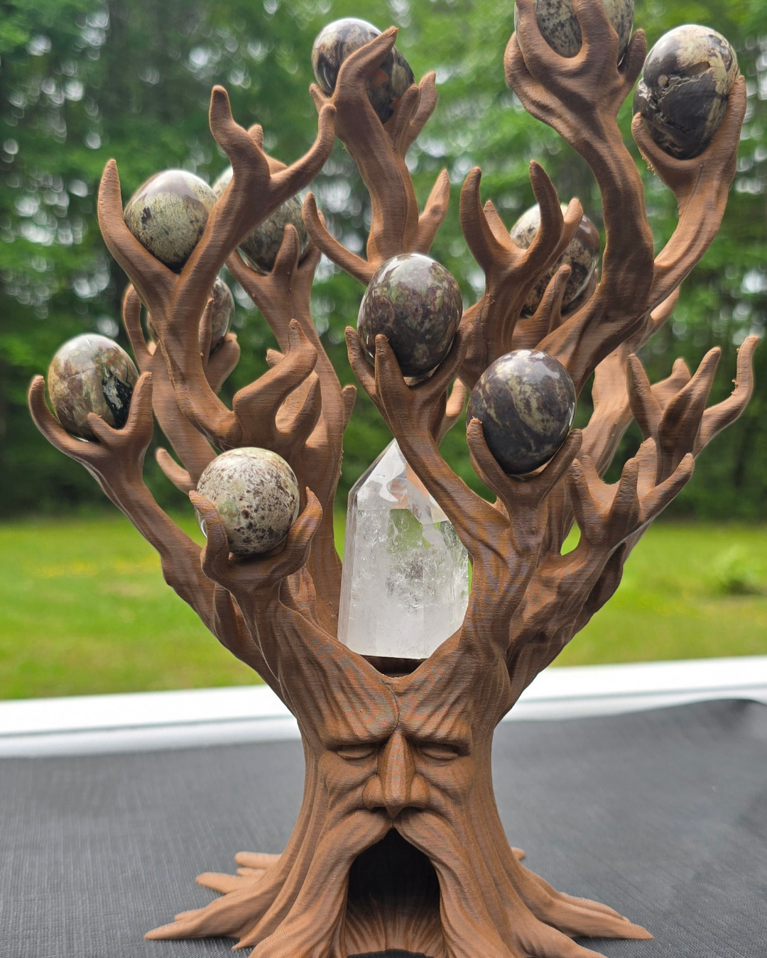 3D Printed Tumble Tree – Unique Crystal Display Décor