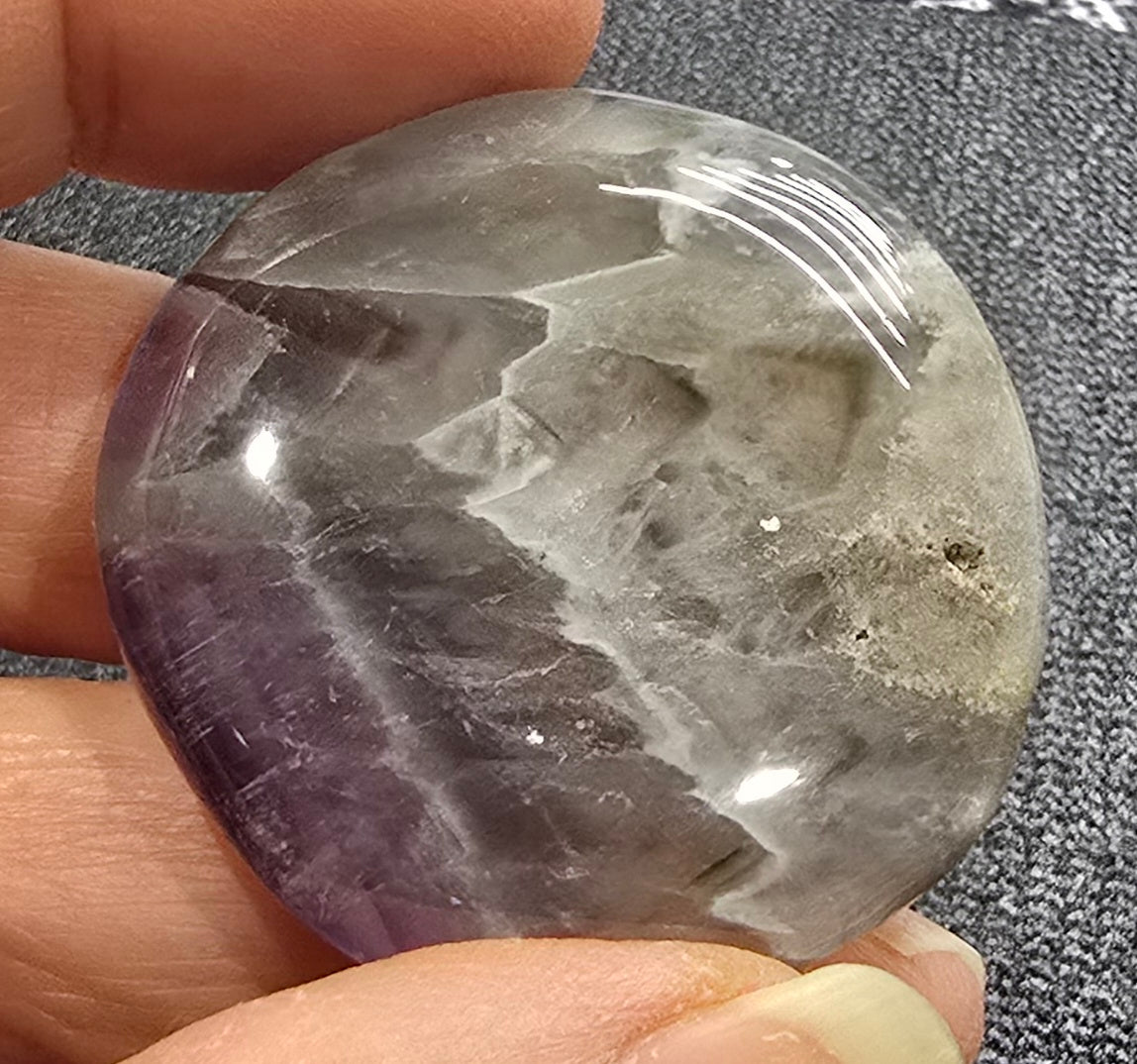 Dream Amethyst Palm Stones