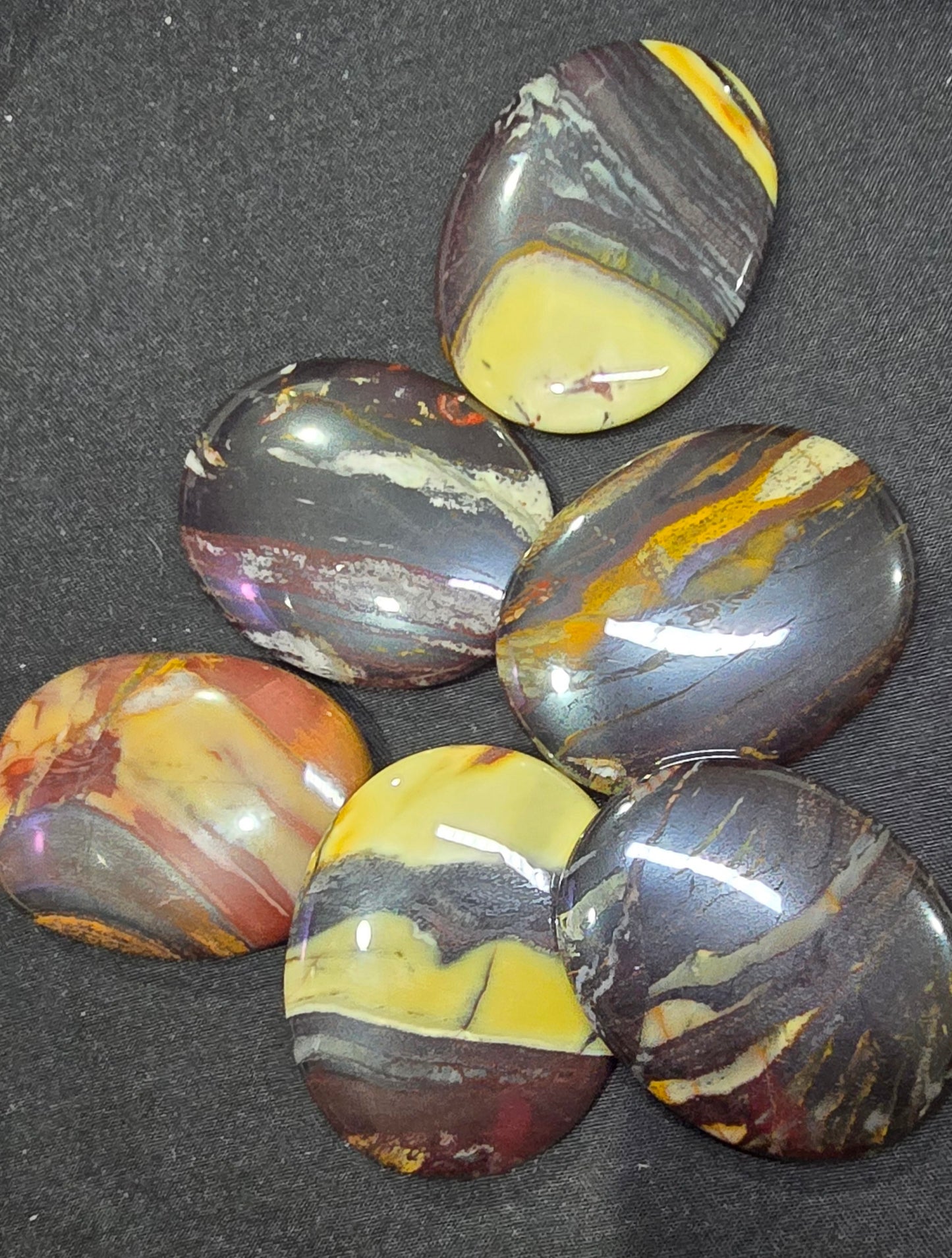 Tiger Iron Palm Stone – Polished Natural Tiger Eye Hematite Jasper