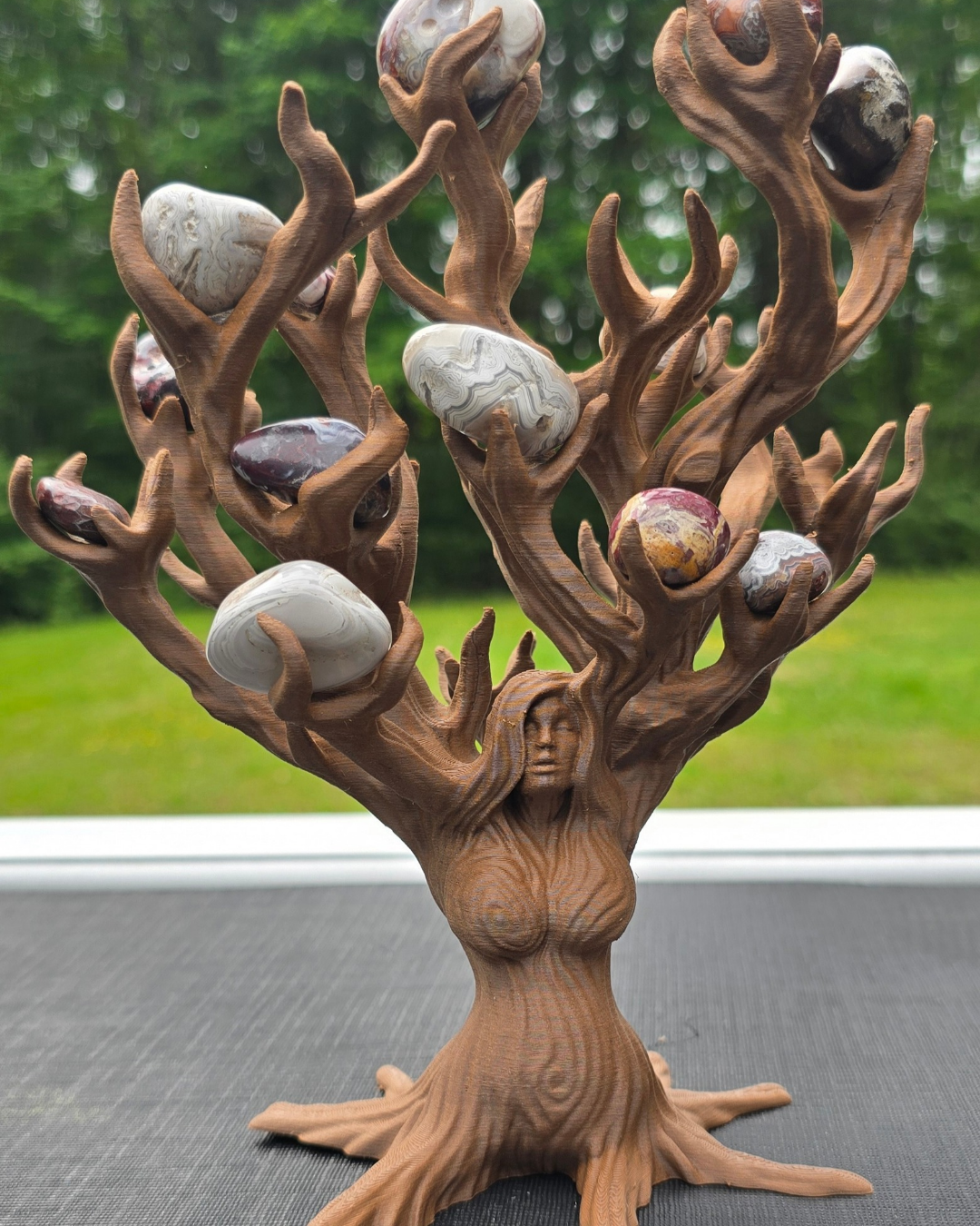 3D Printed Tumble Tree – Unique Crystal Display Décor