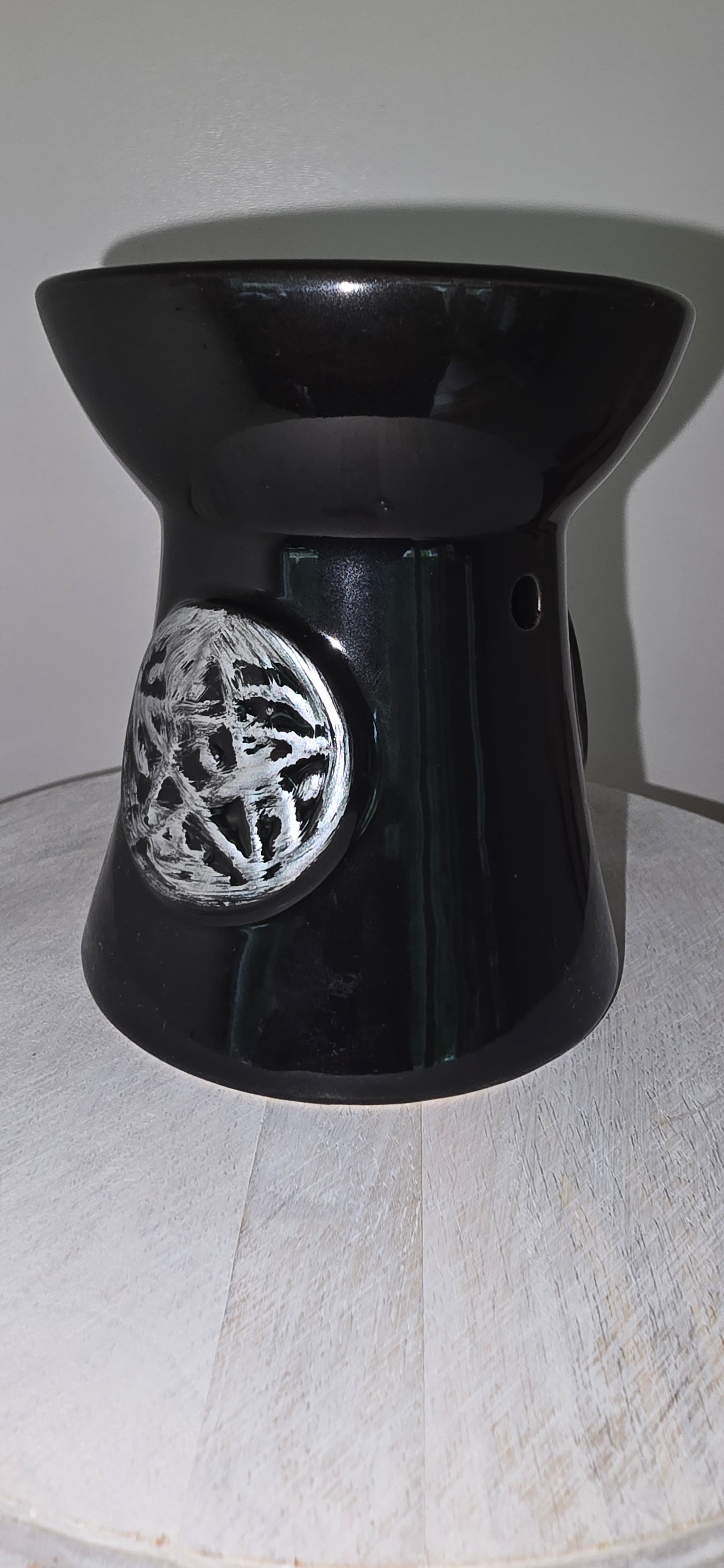 Aromatherapy Candle Tea-Light ,Ceramic Oil Burner (Pentagram)