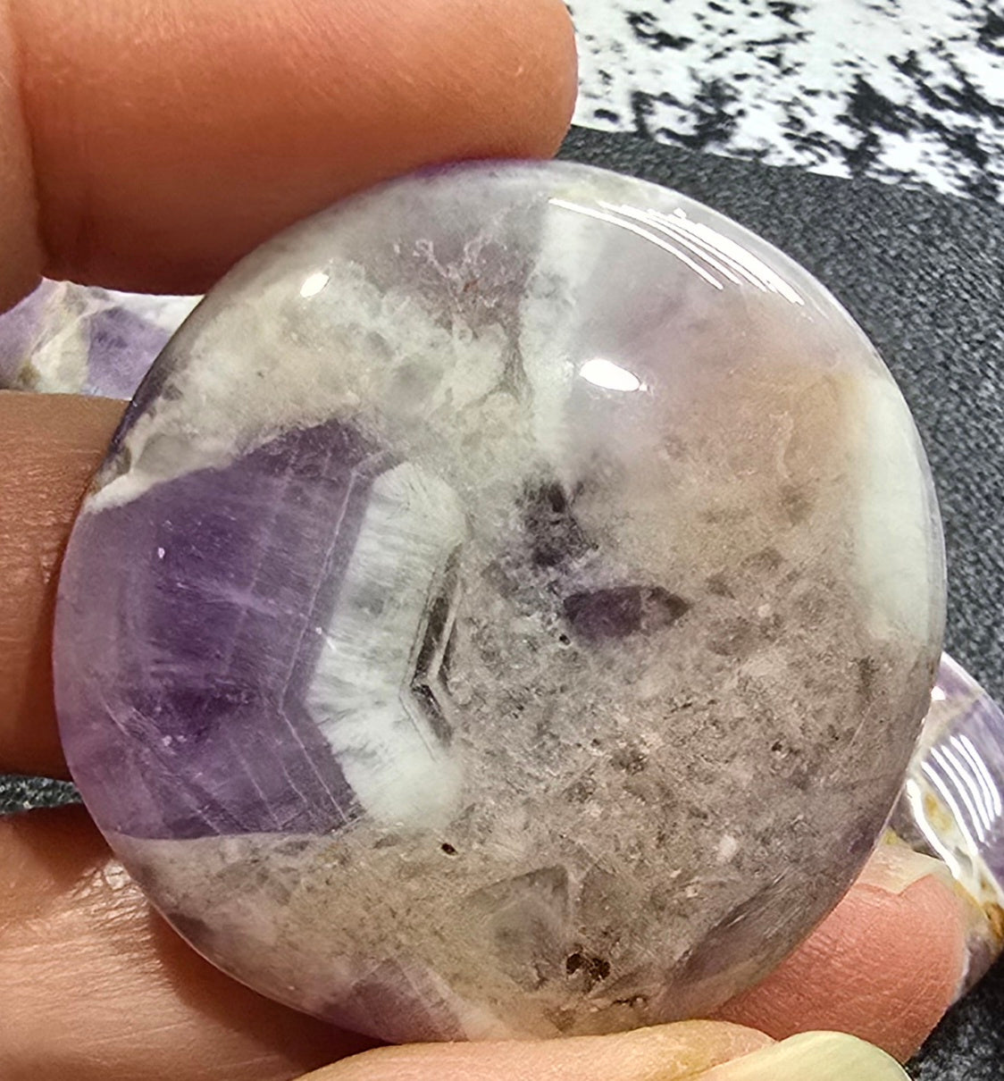 Dream Amethyst Palm Stones