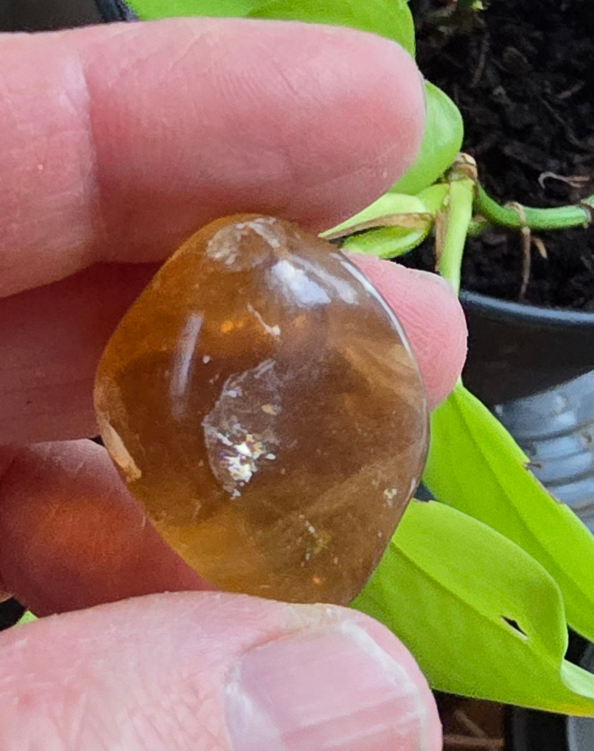 Fluorite tumble stone